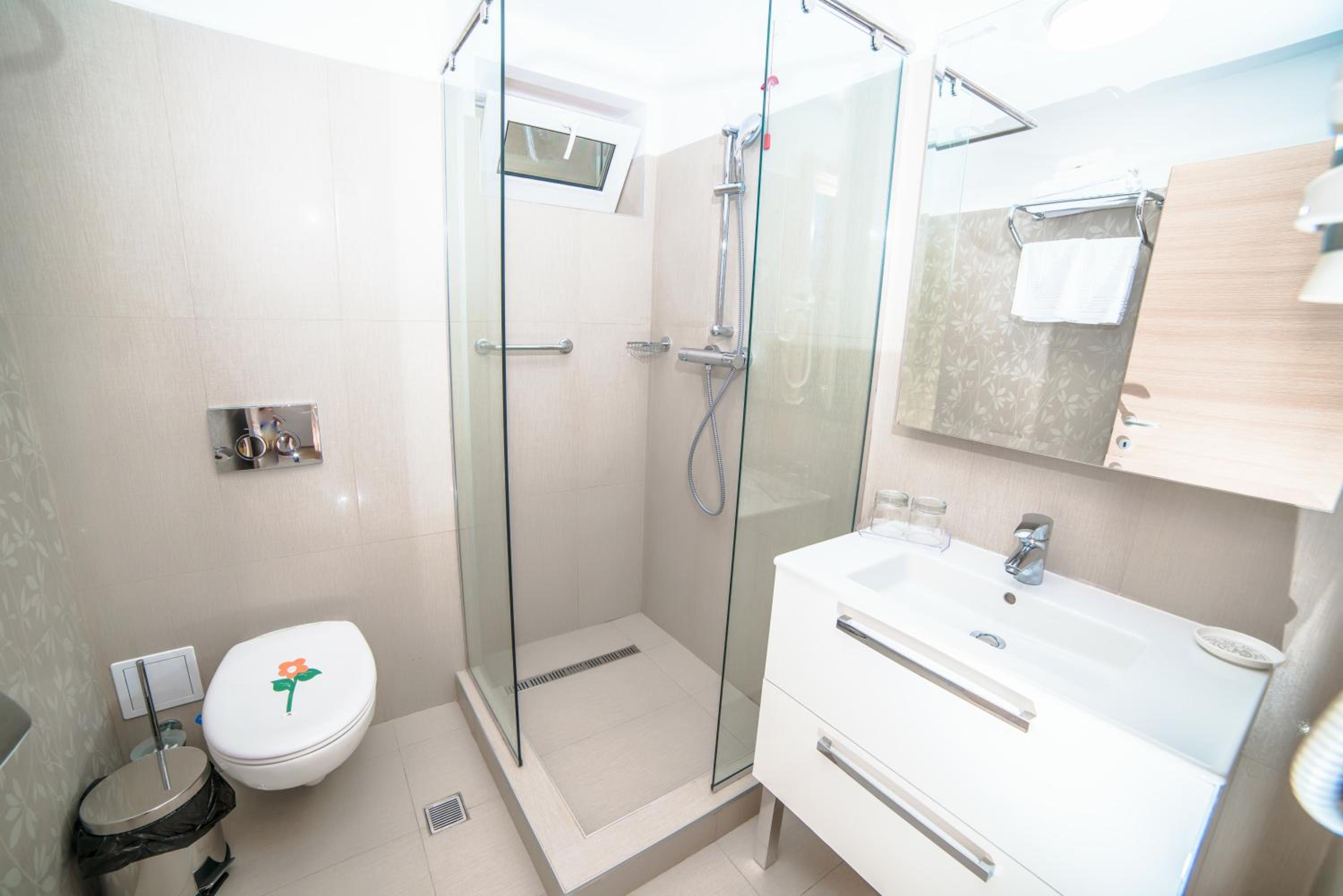 Superior Double Room - Photo 21