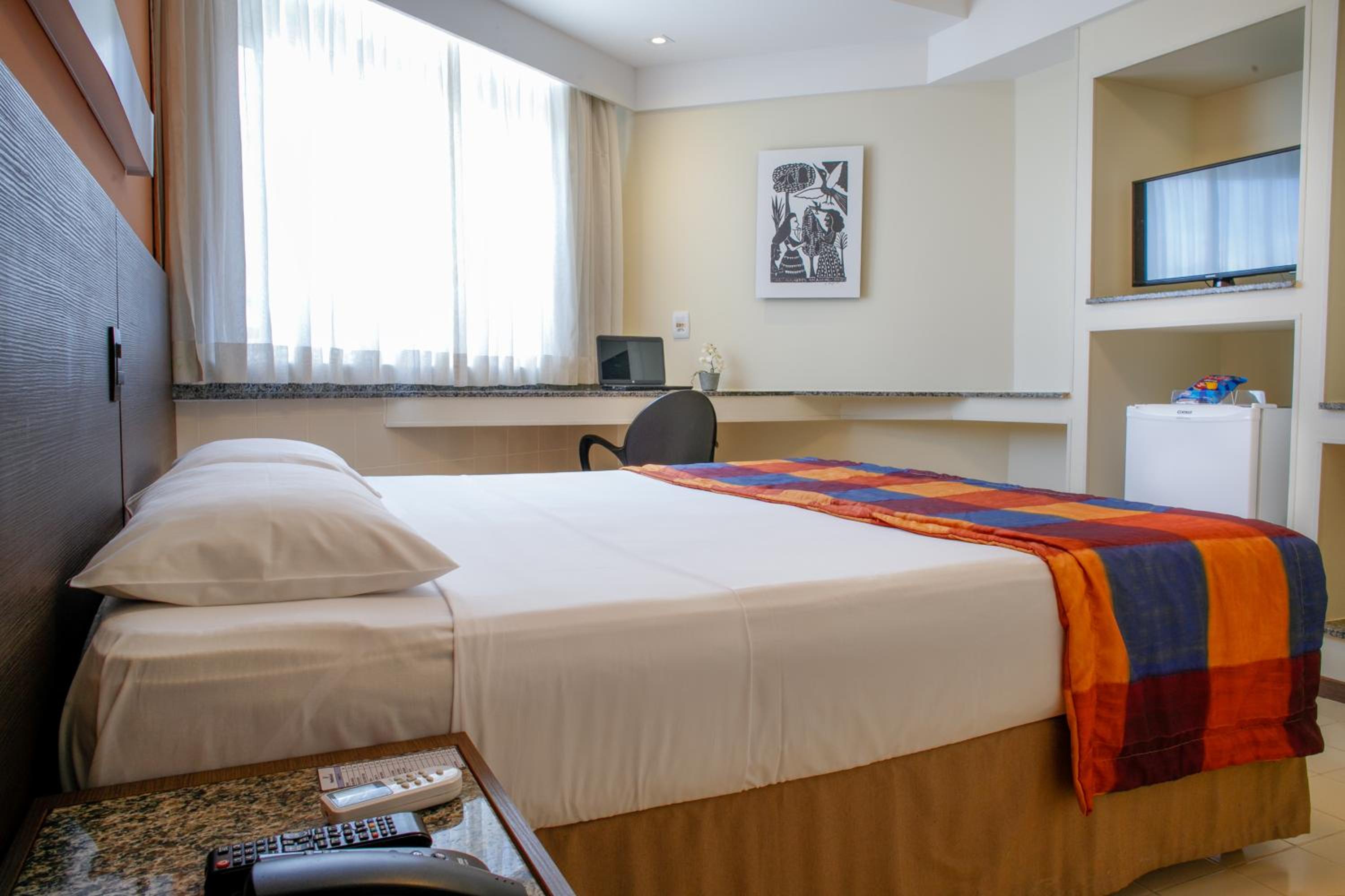 Standard Double Room - Photo 2