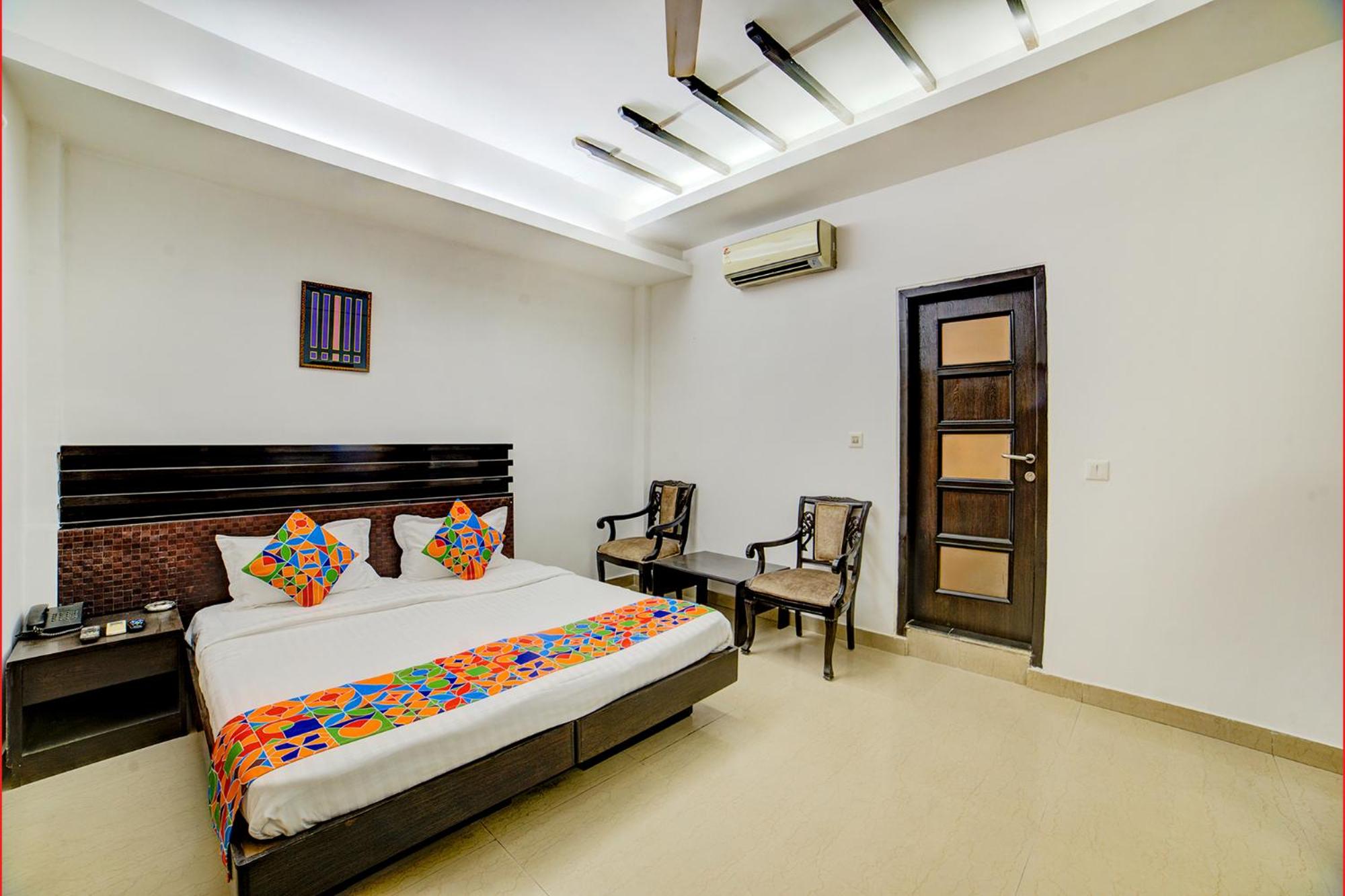 Deluxe Queen Room photo 1