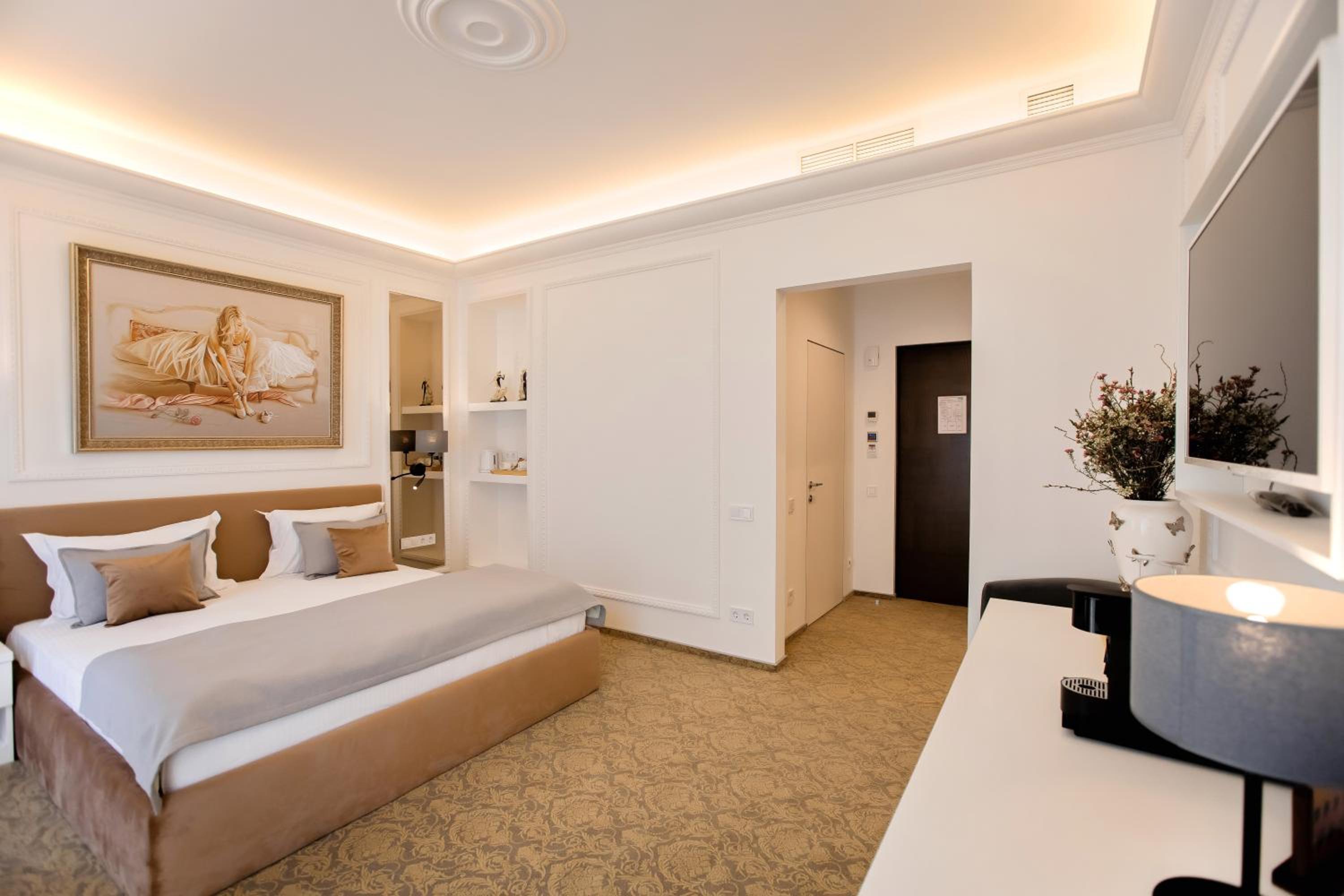 Superior Double Room photo 1