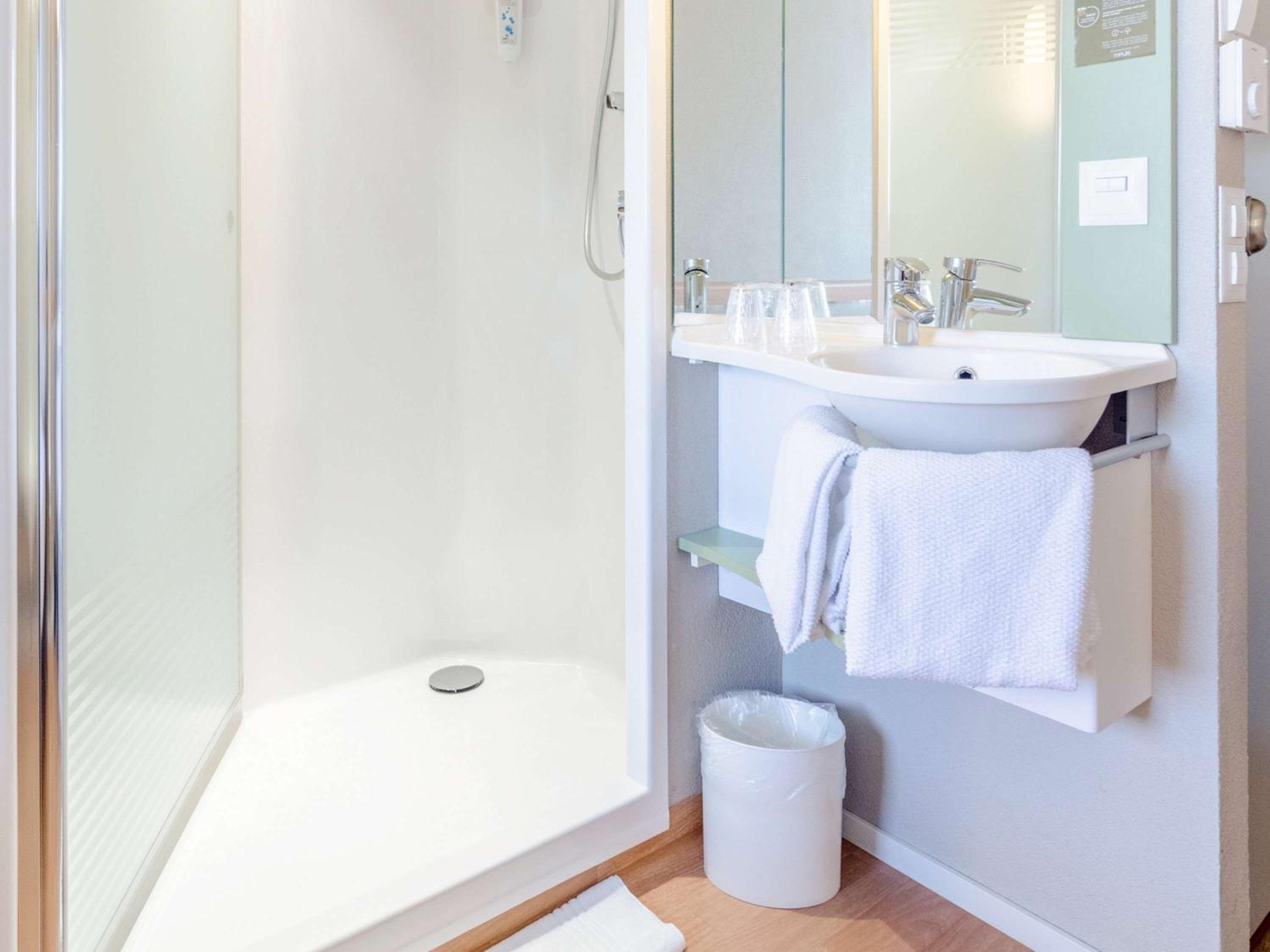Handicap Accessible Room 2 Adults  photo 3