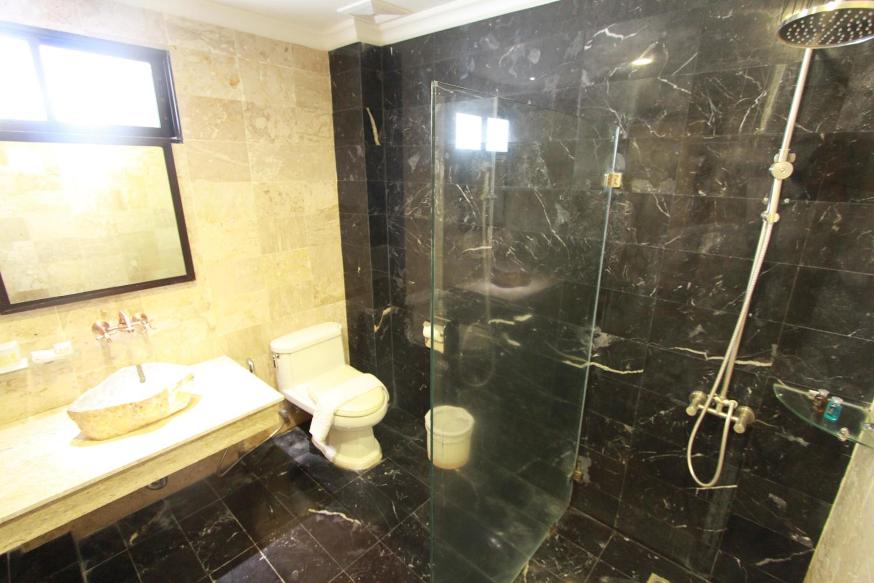 Deluxe Triple Room - Photo 6