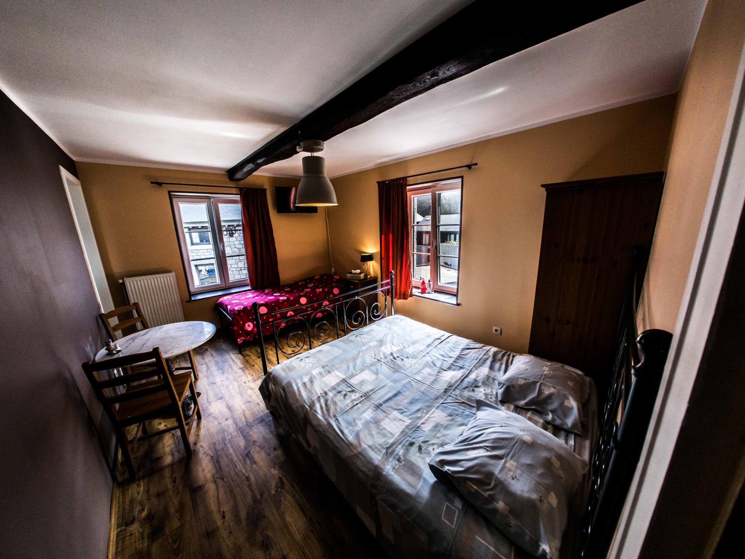 Basic Triple Room photo 2
