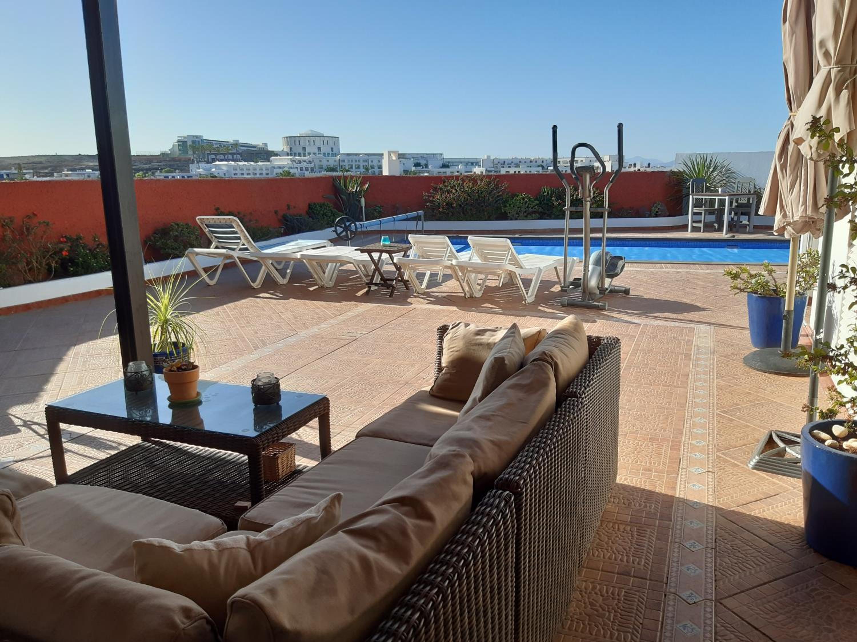 Villa de Tres Habitaciones
