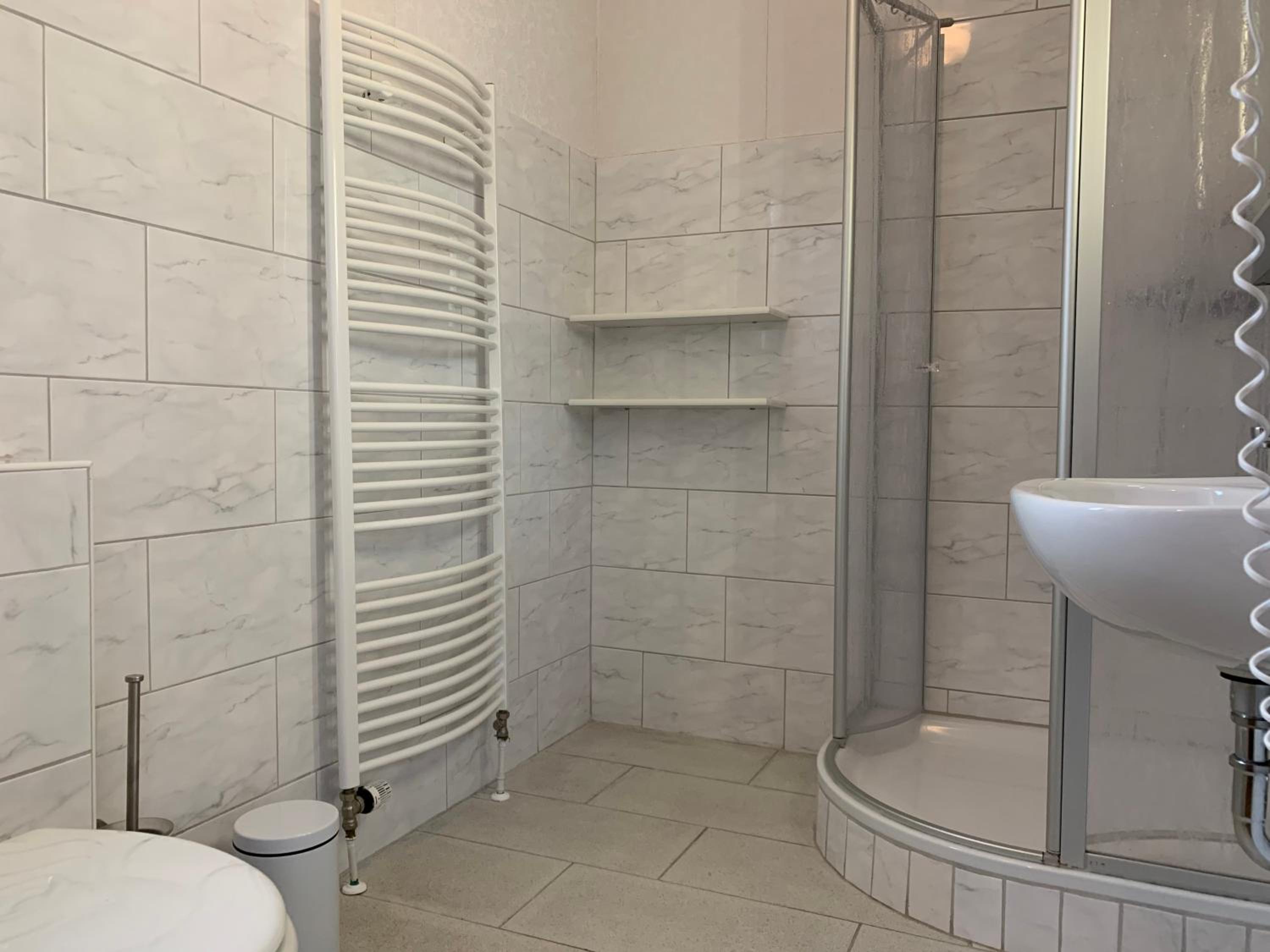 Budget Double Room photo 3