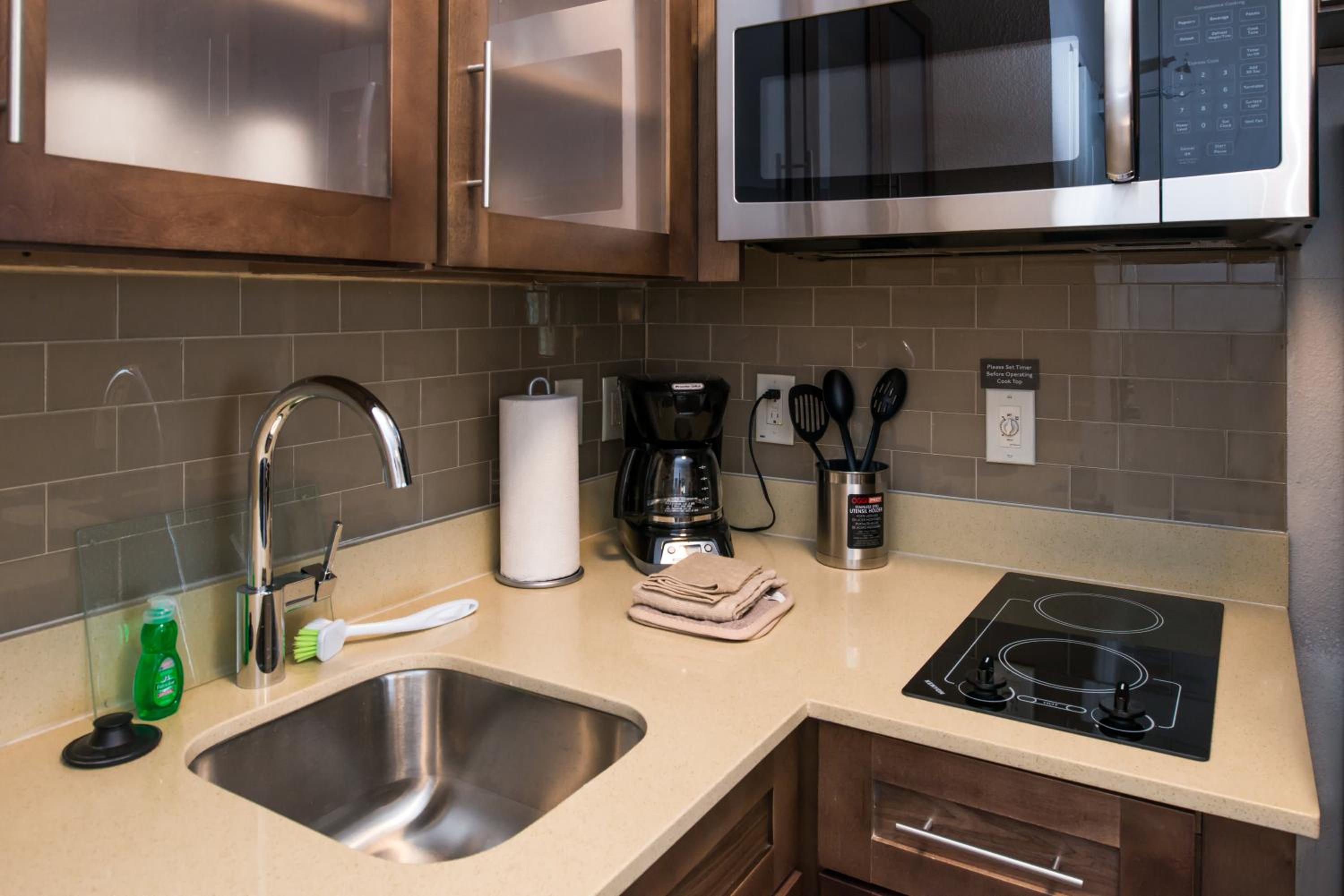 Studio Suite photo 3
