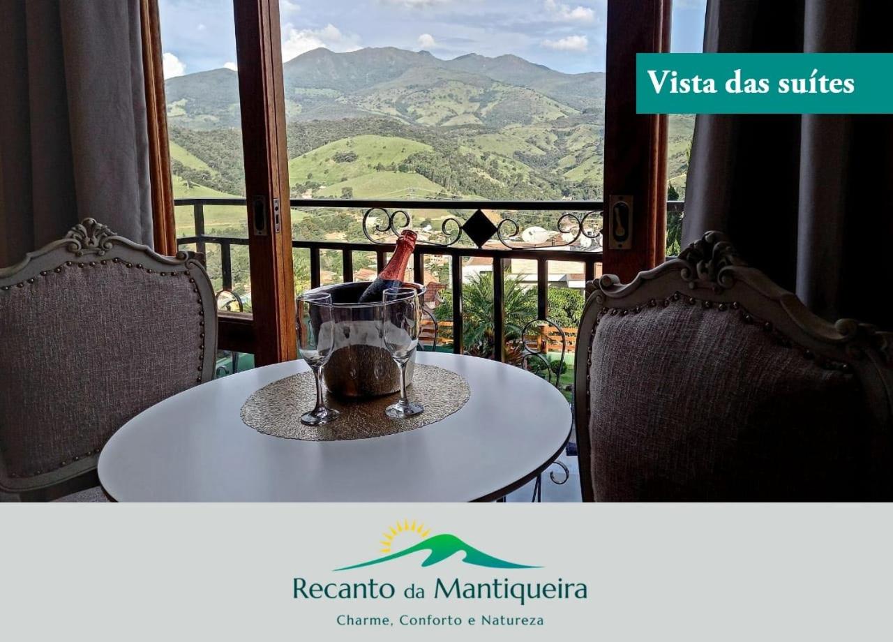 Suite with Mountain View photo 3