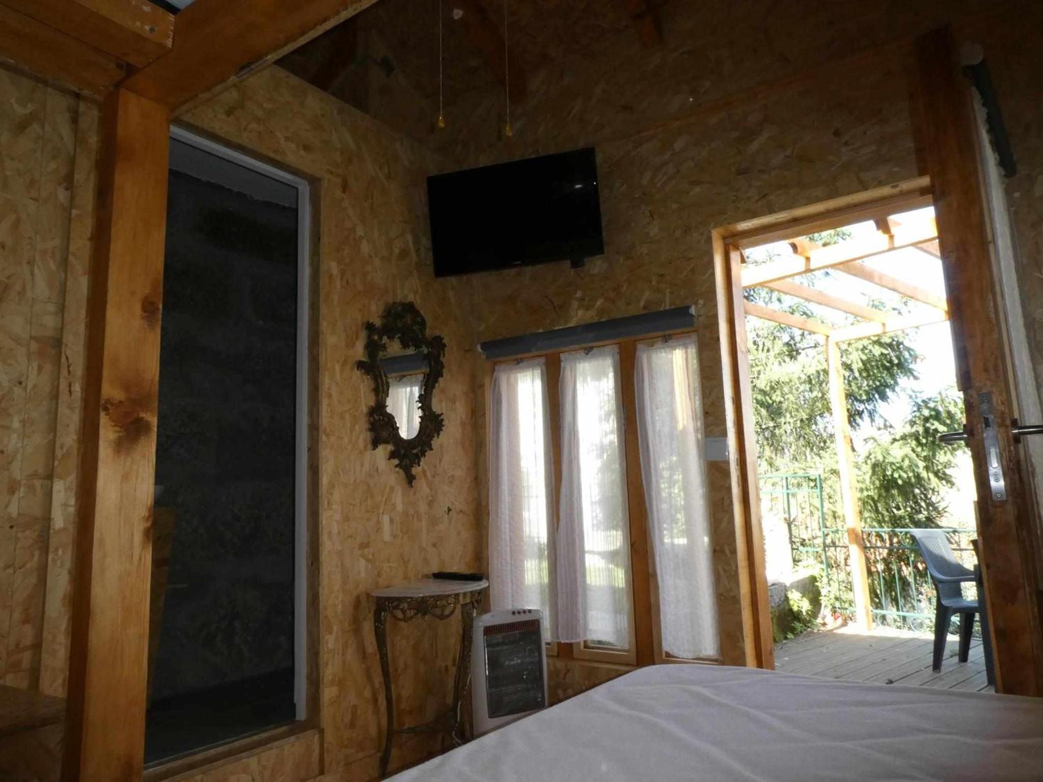 Bungalow with Garden View - Photo 22