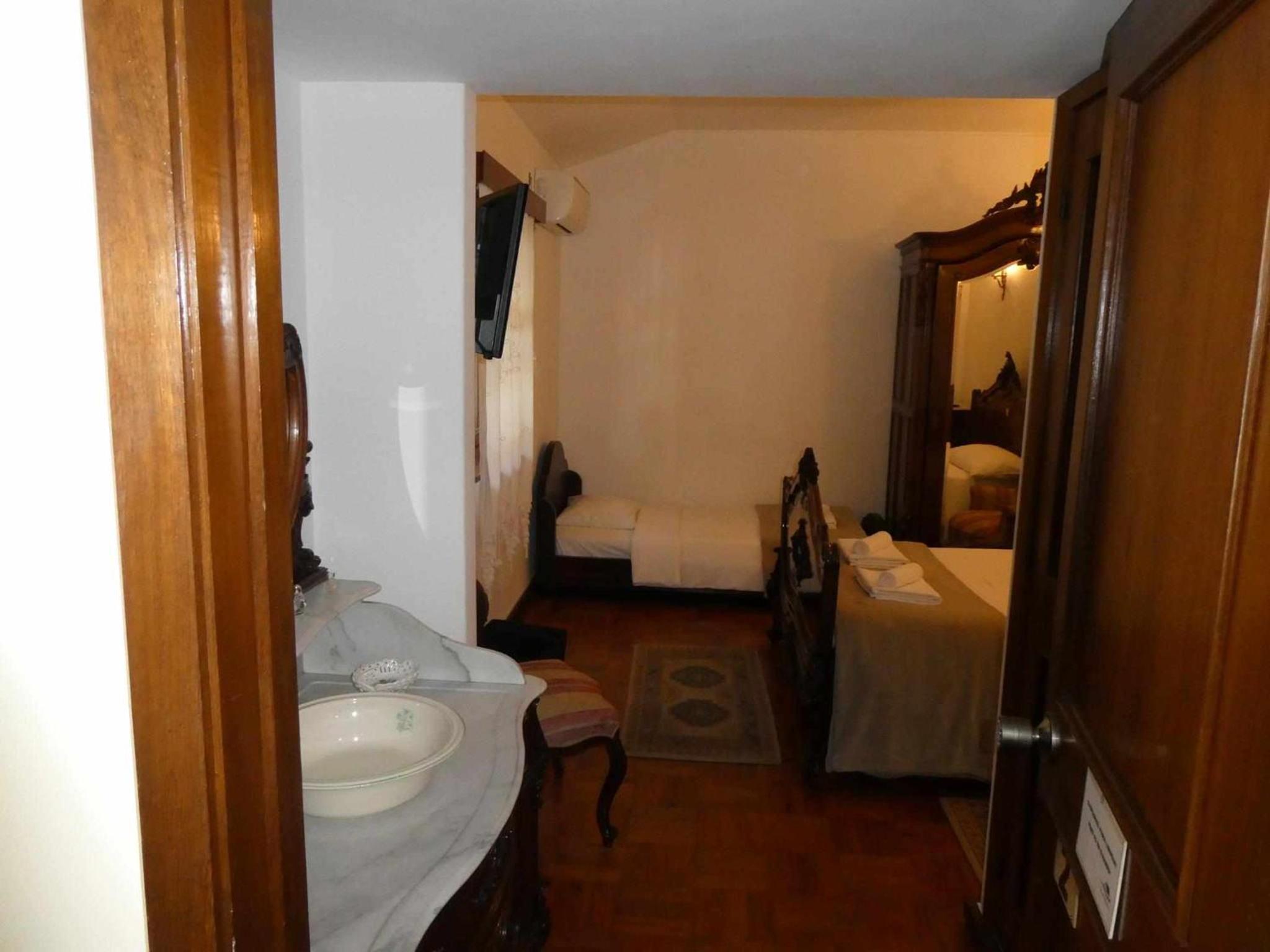 Triple Room - Photo 4