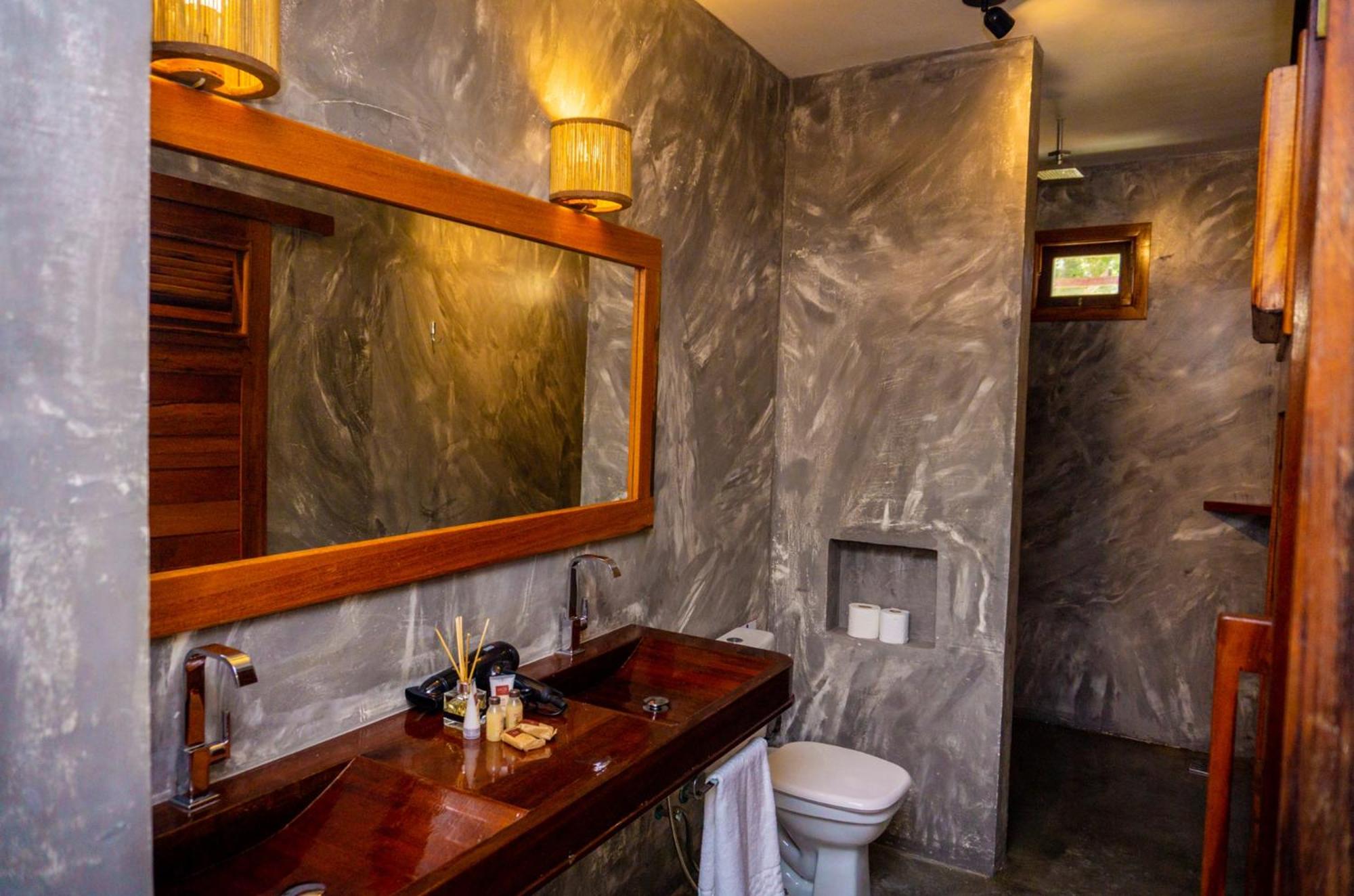 Deluxe Junior Suite - Photo 8