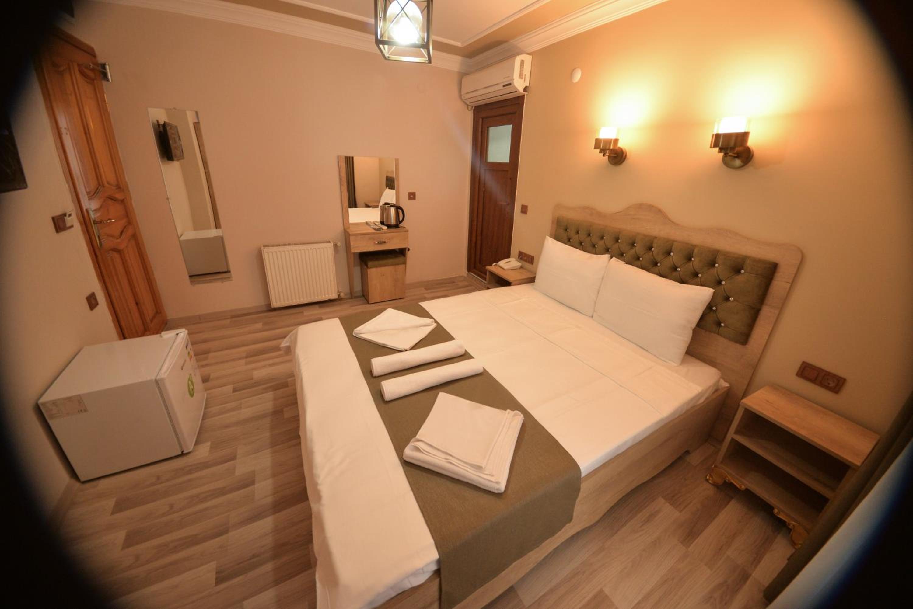 Deluxe Single Room photo 3