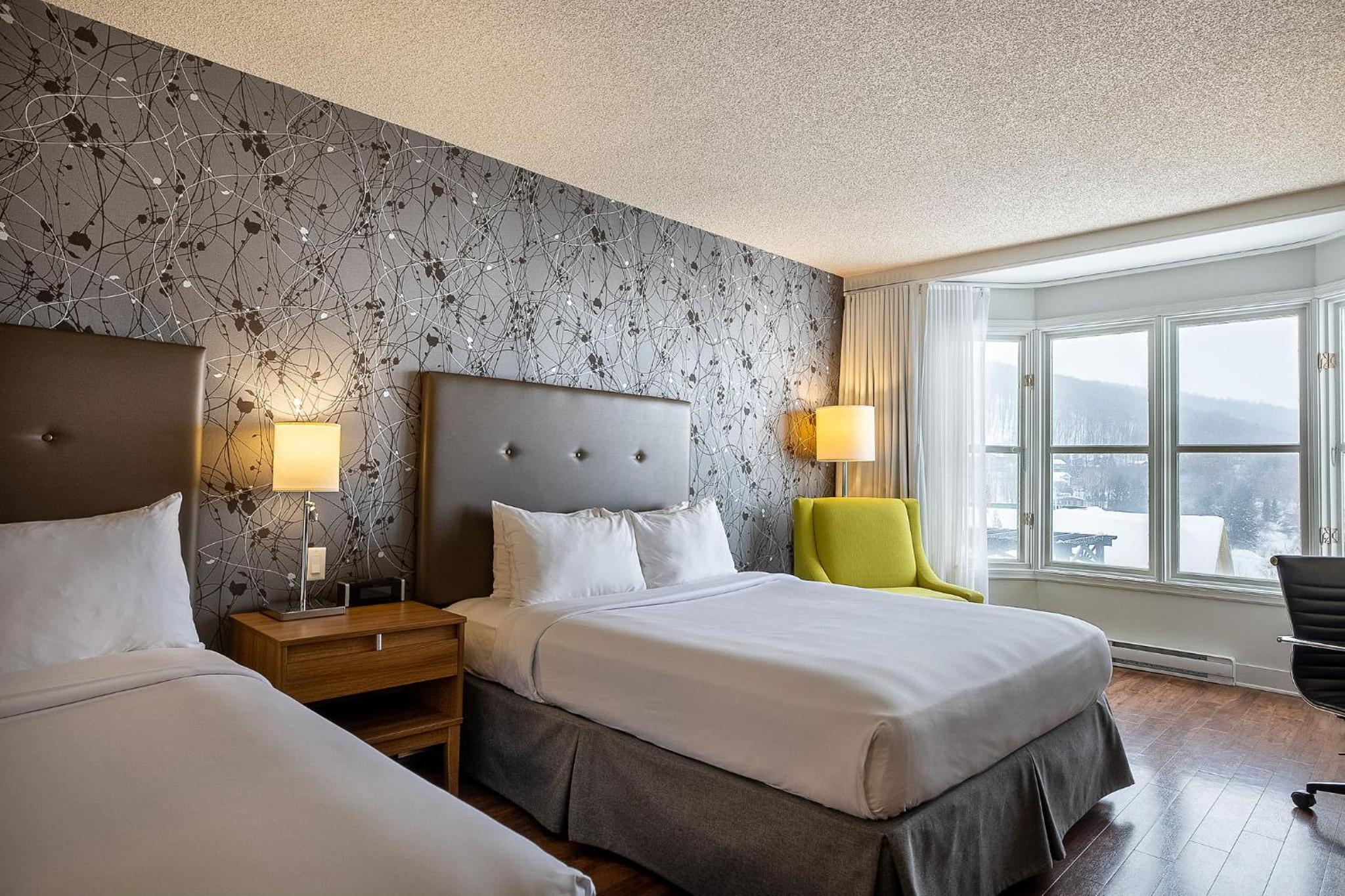 Comfort room with 2 Queen beds outdoor view
