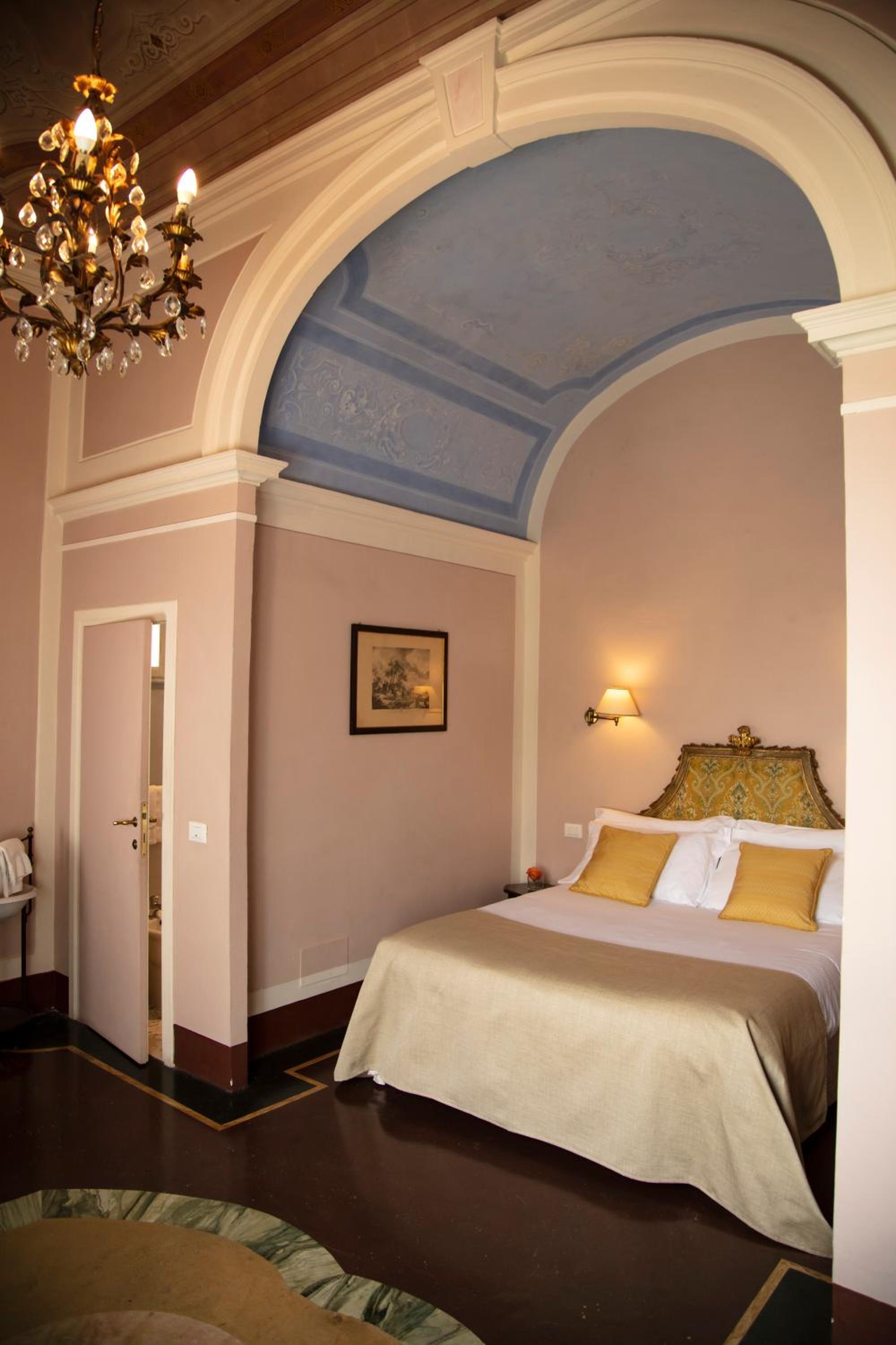 Deluxe Room photo 1