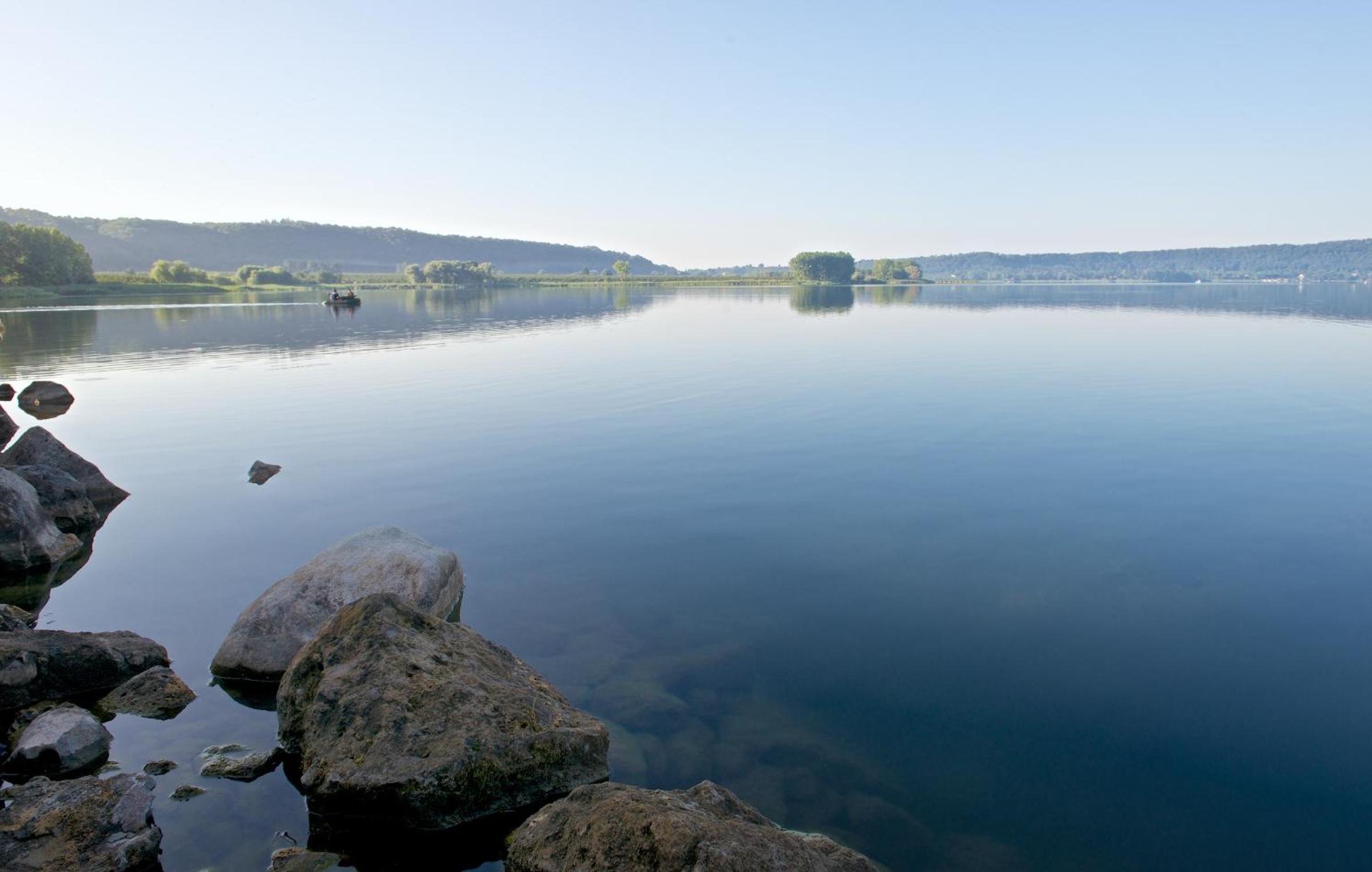 Triple Room with Lake View photo 3