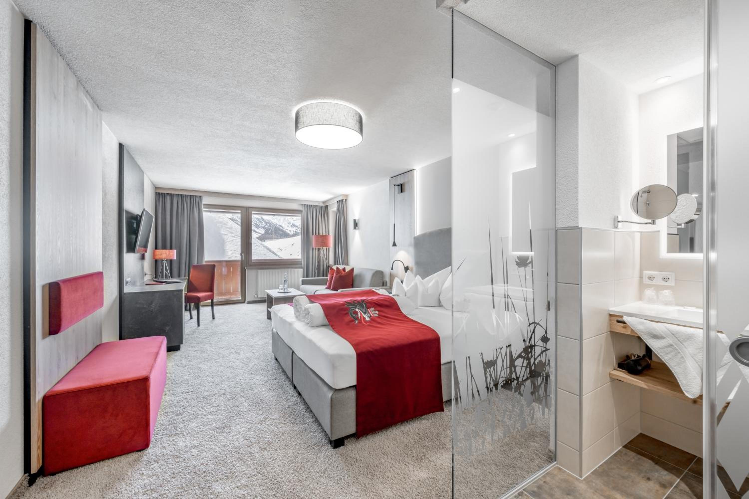 Superior Double Room with Balcony