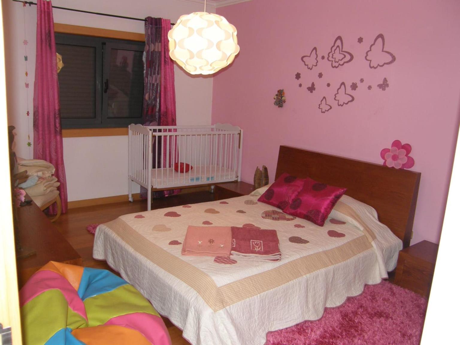 Three-Bedroom House photo 3