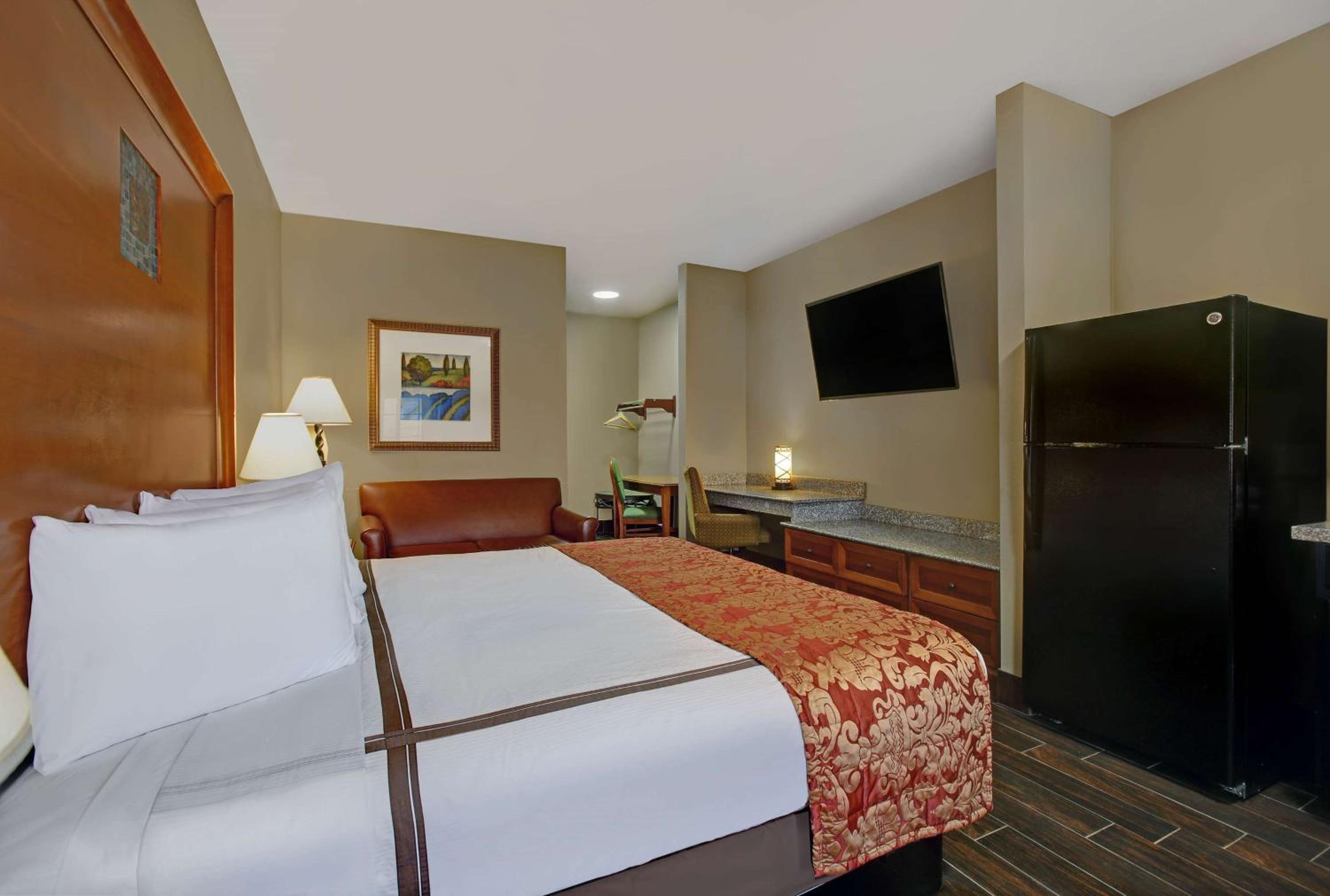 King Room - Non-Smoking photo 1
