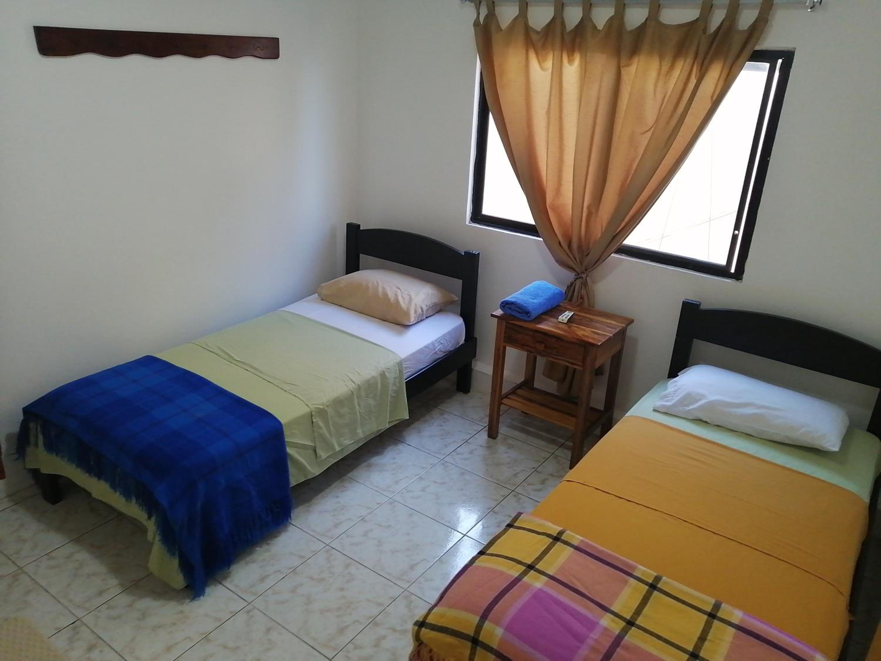 Twin Room with Bathroom photo 2