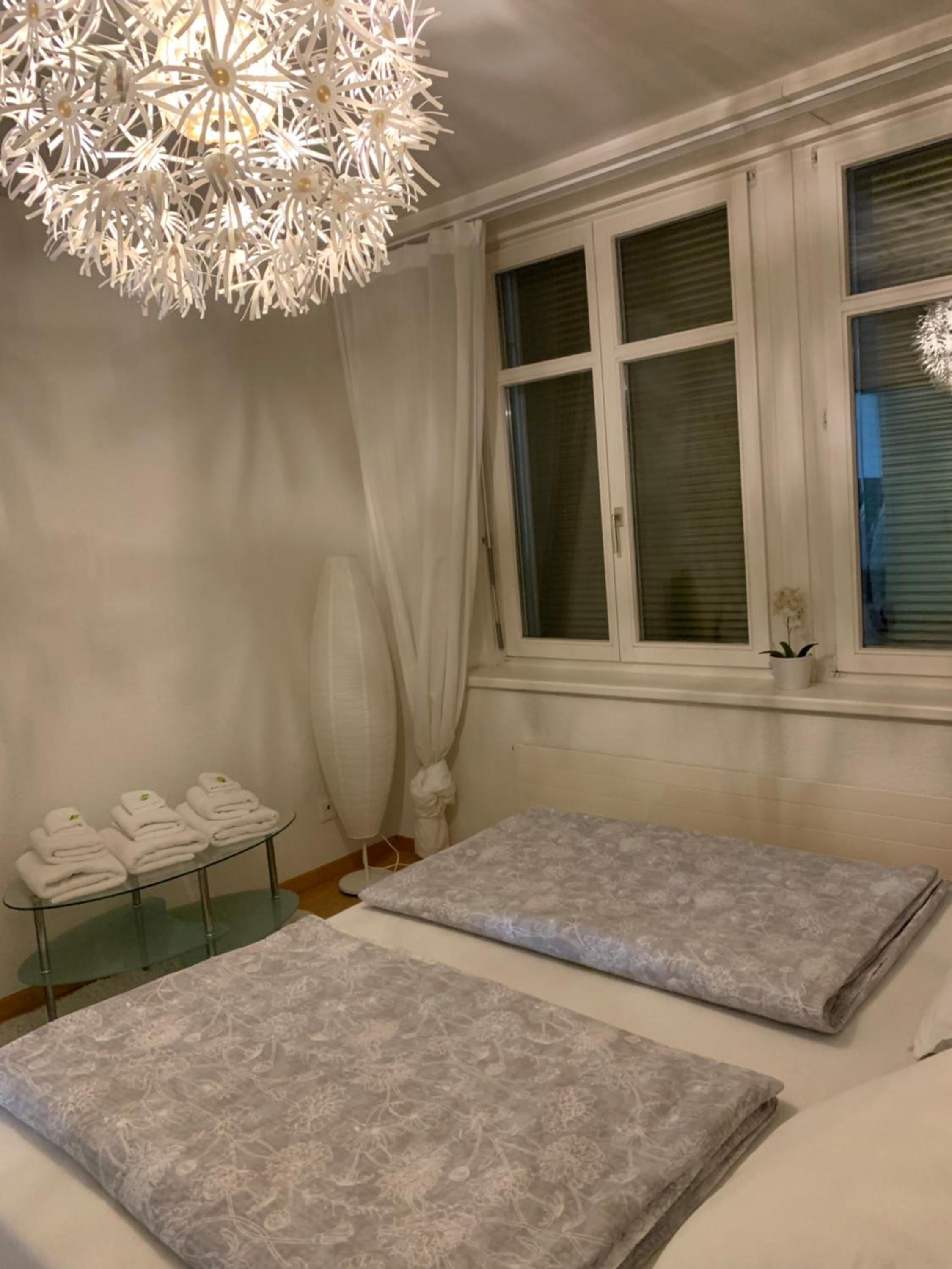 One-Bedroom Apartment - Photo 14