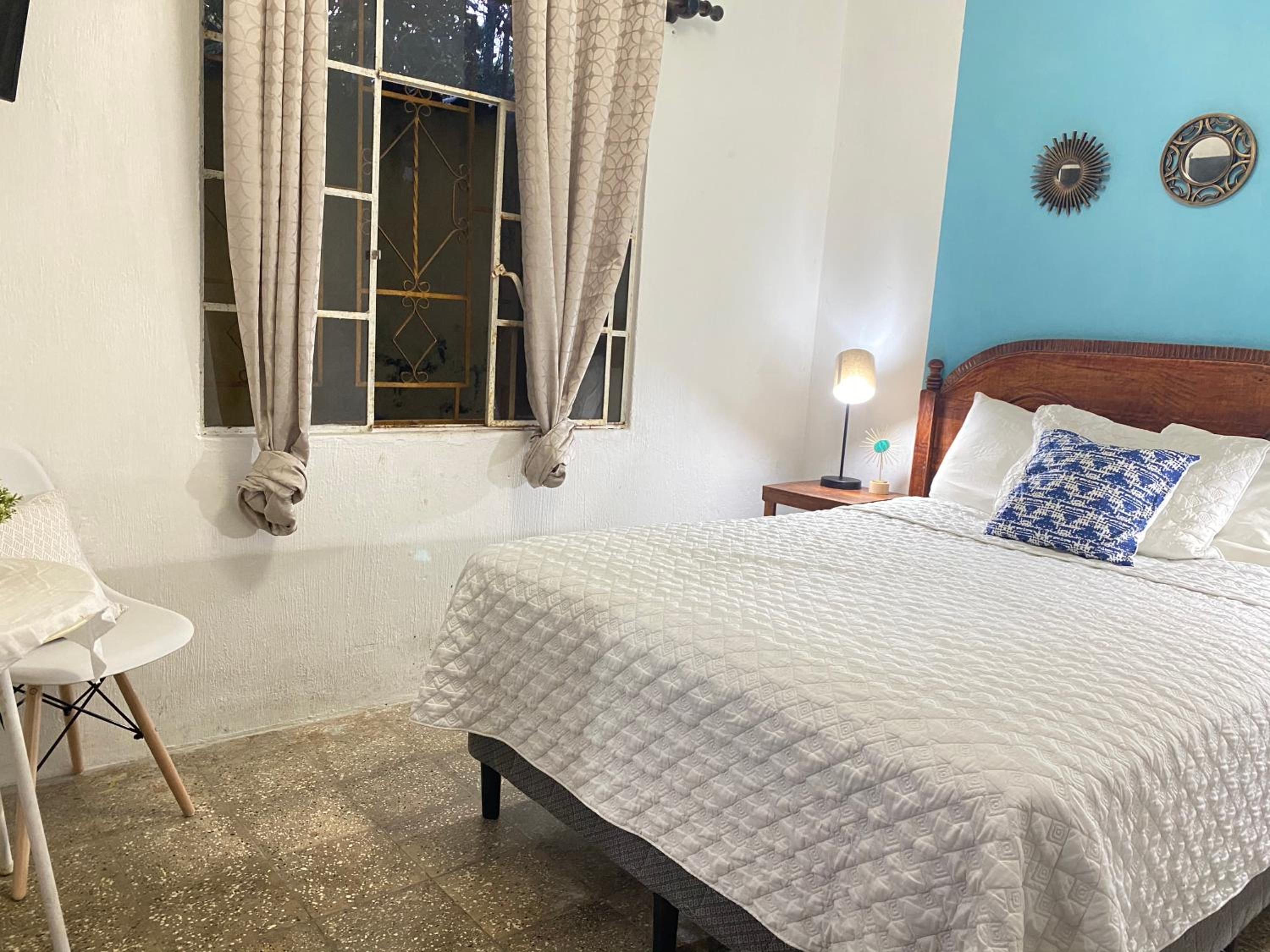 Double Room with Private Bathroom photo 2