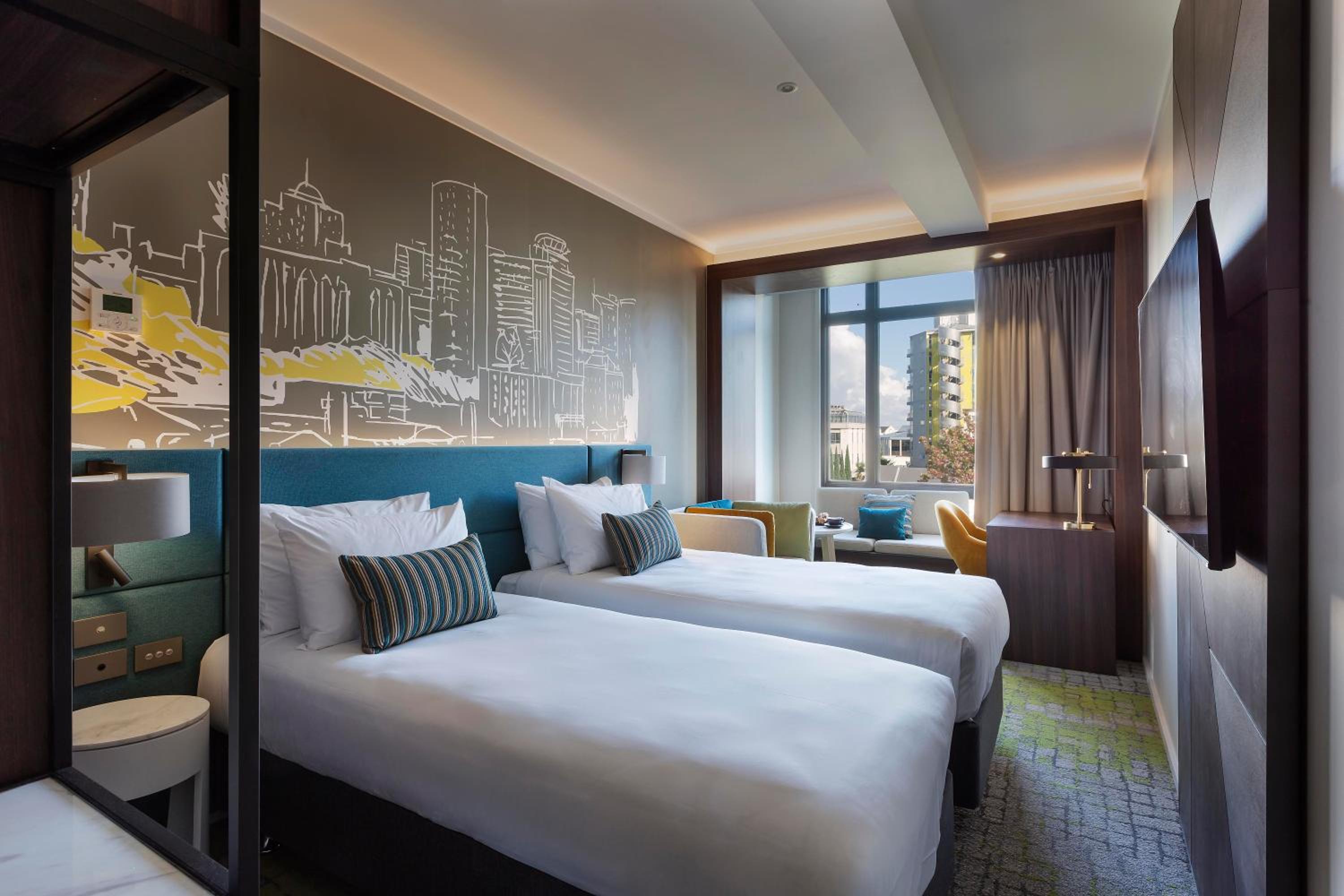 Superior King Room - Photo 7