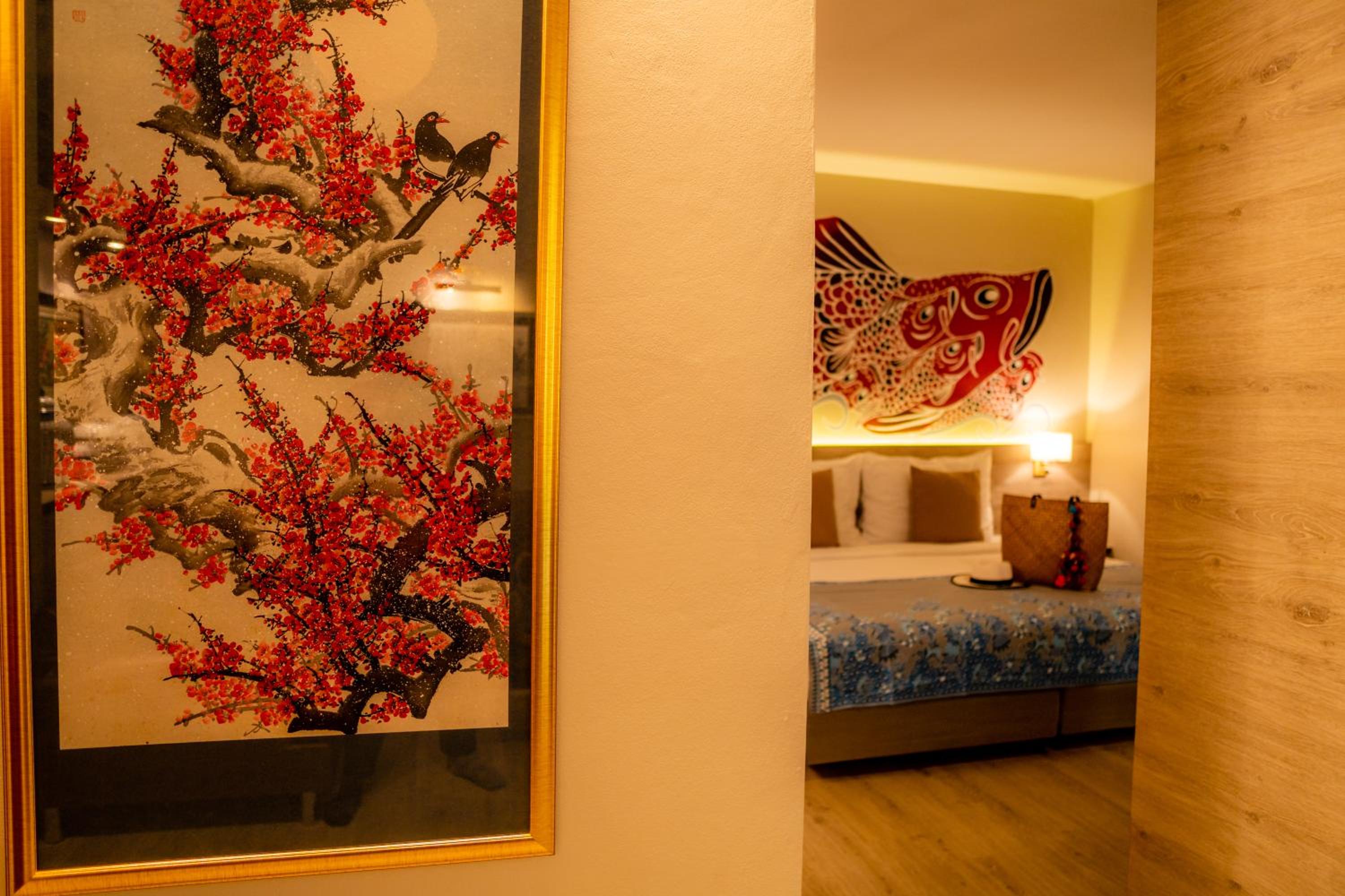 Suite - Photo 6