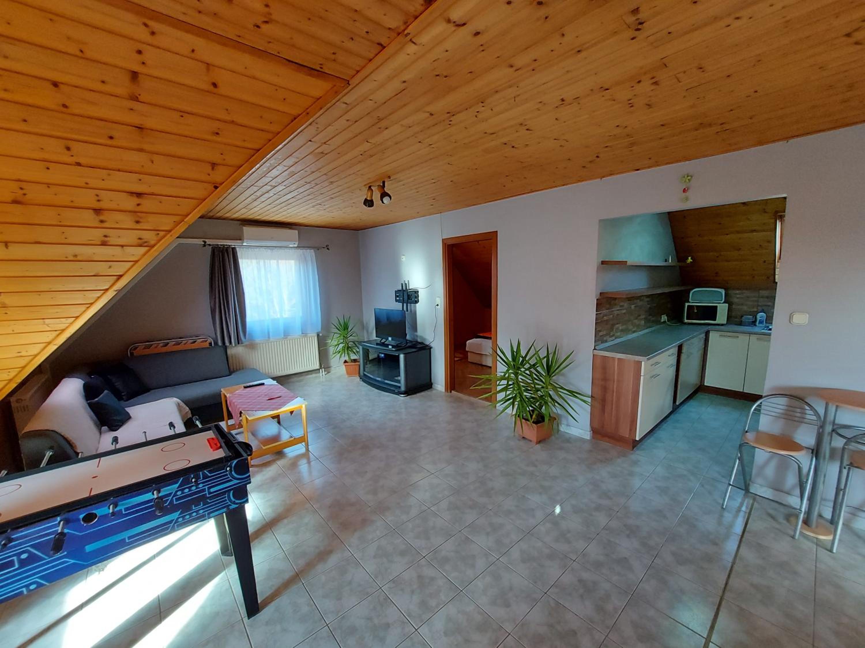 Three-Bedroom Apartment - Photo 14