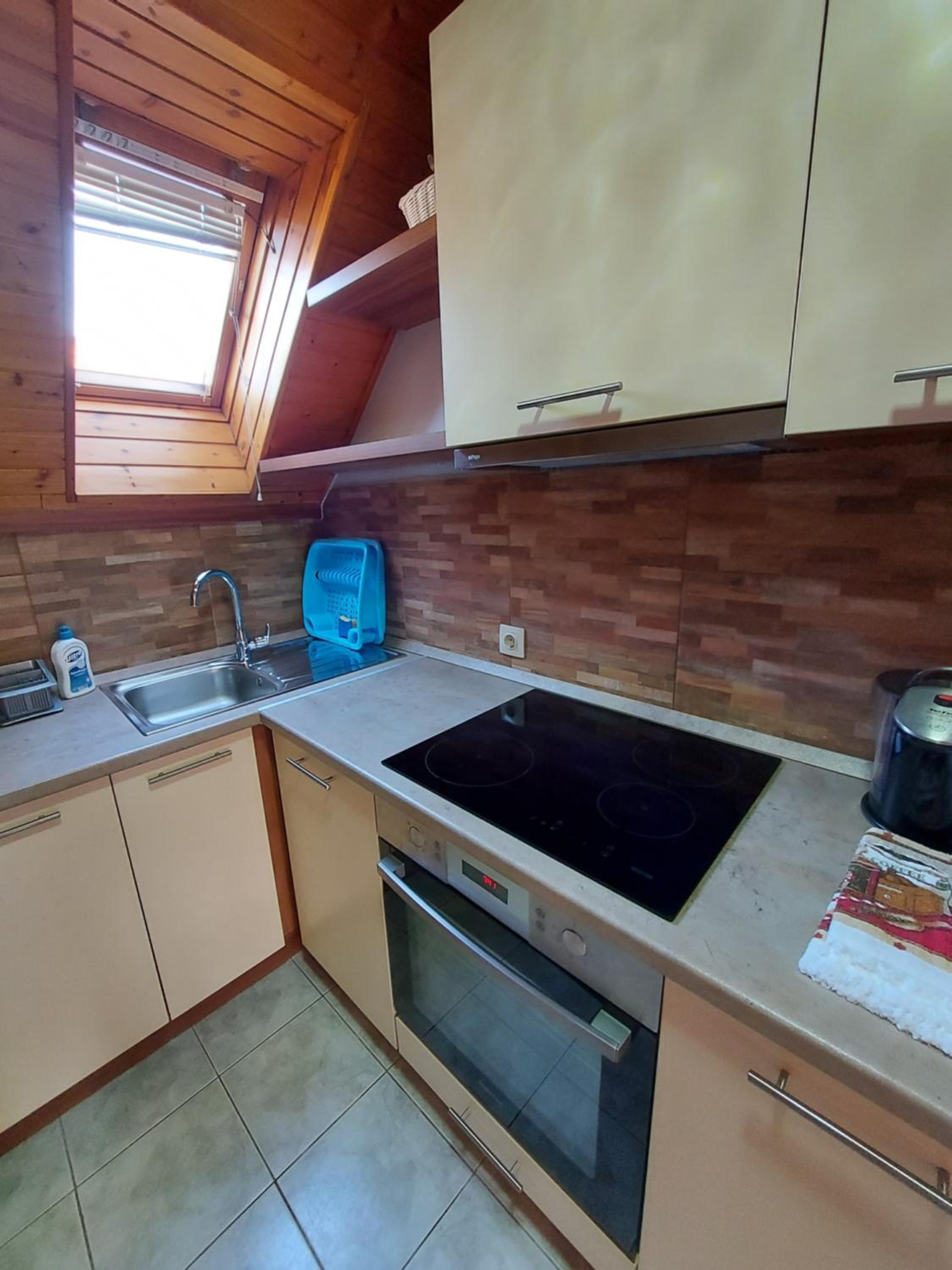 Three-Bedroom Apartment - Photo 29