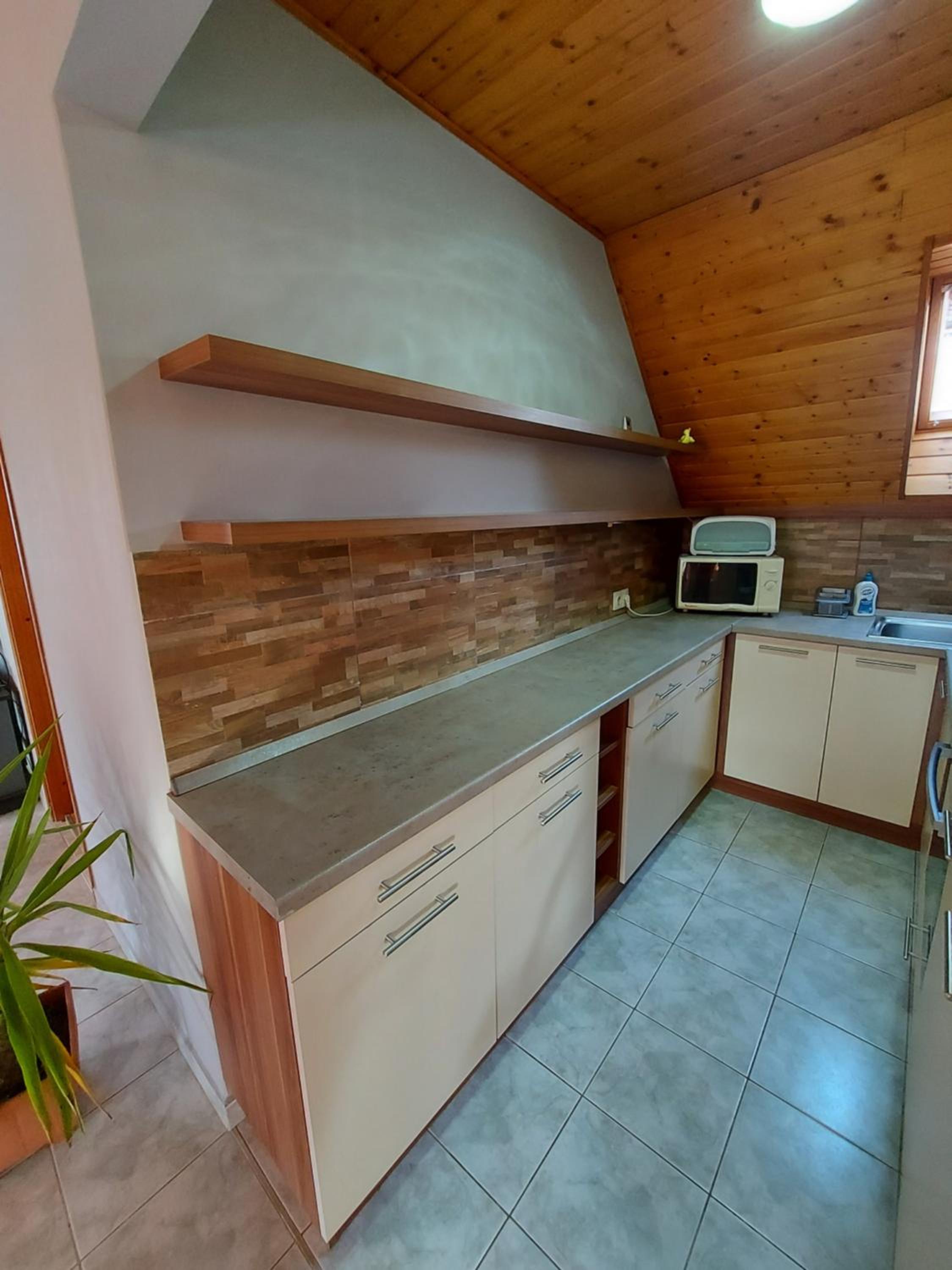 Three-Bedroom Apartment - Photo 30