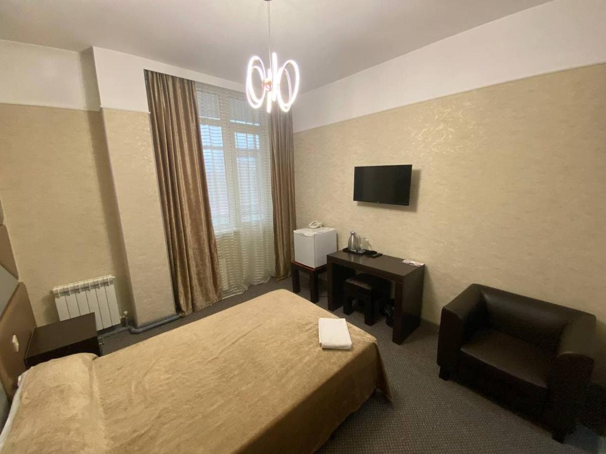 Standard Double Room photo 3