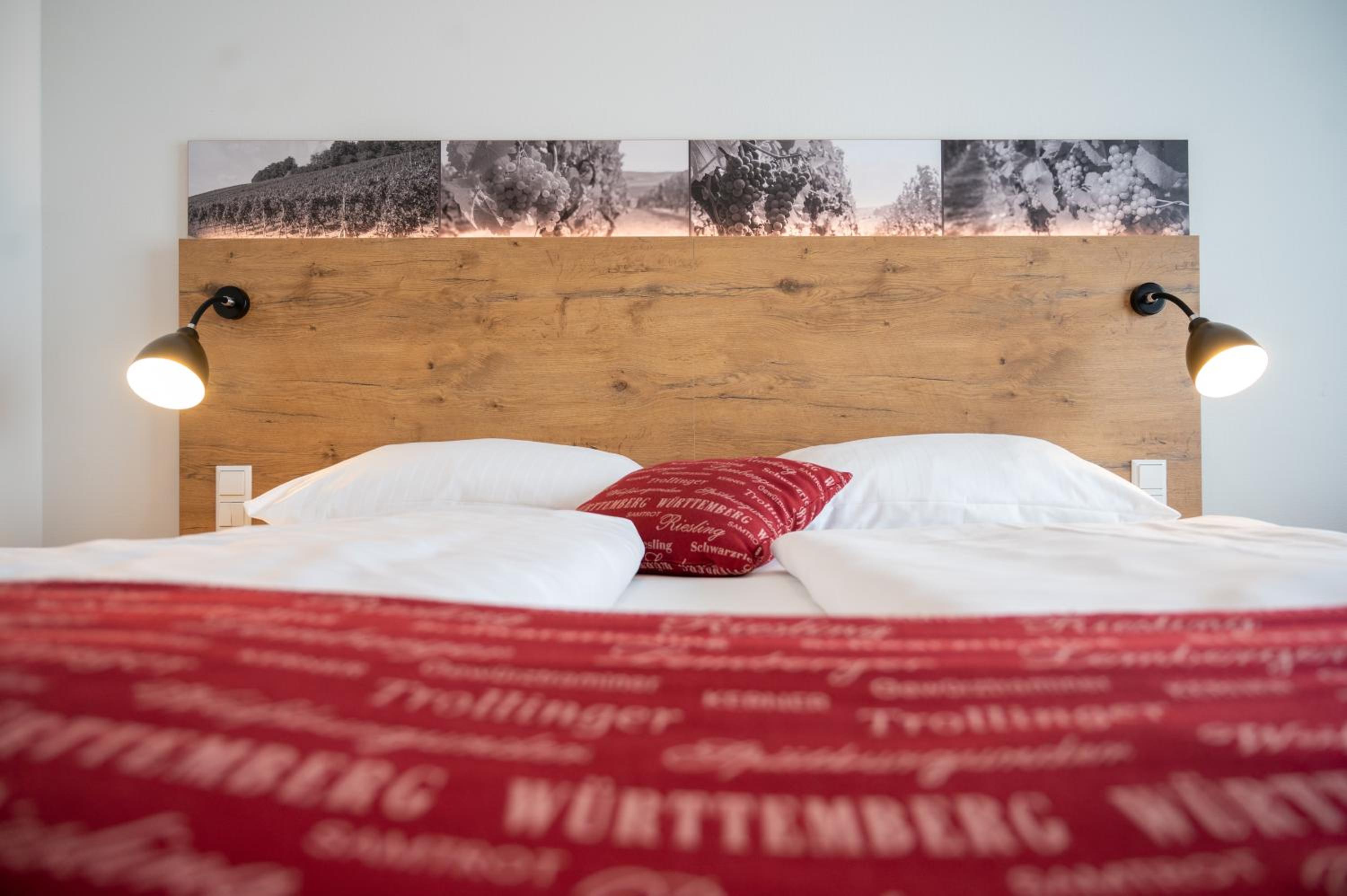 Deluxe Double Room - Photo 1