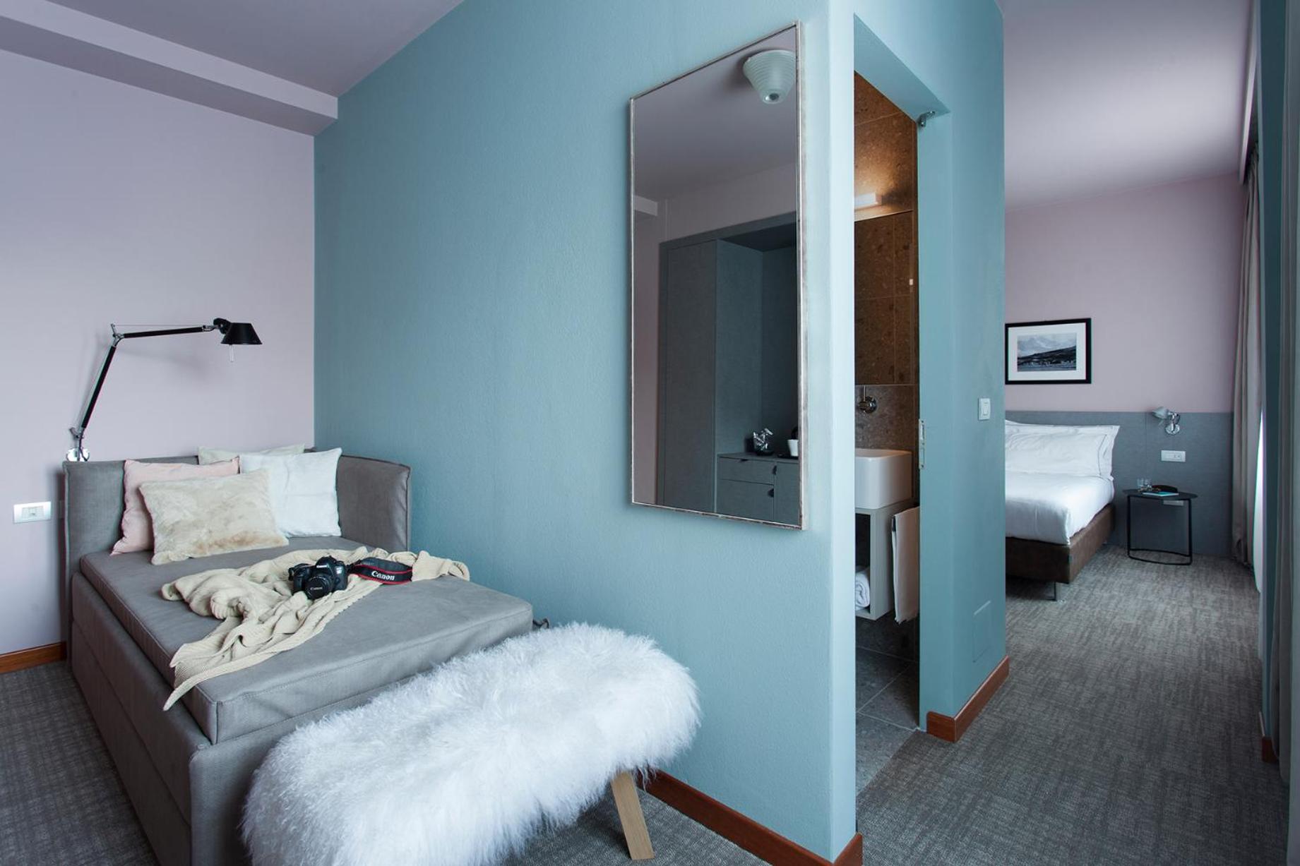Junior Suite with Mountain View - Photo 2