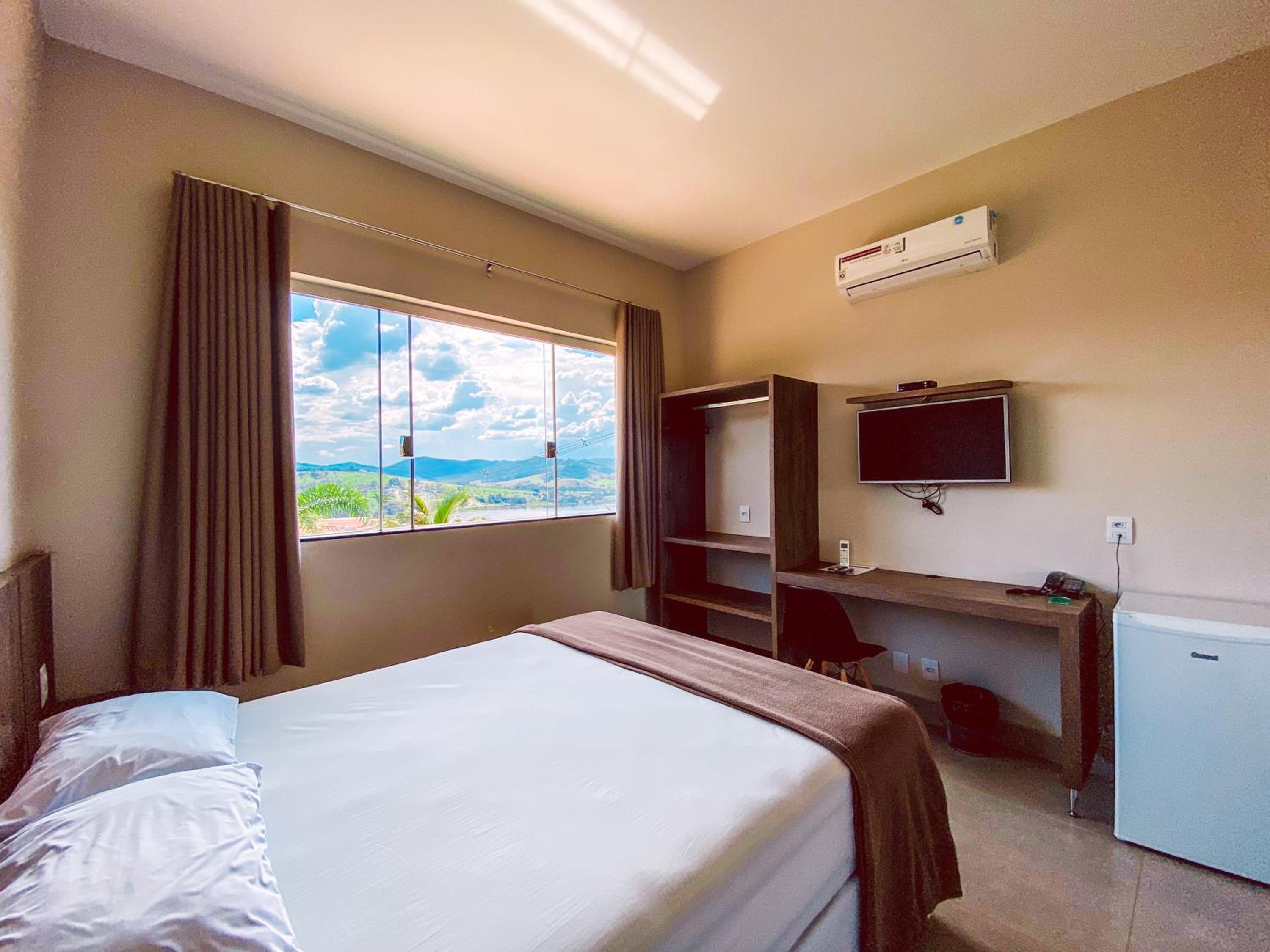 Deluxe Suite - Photo 1