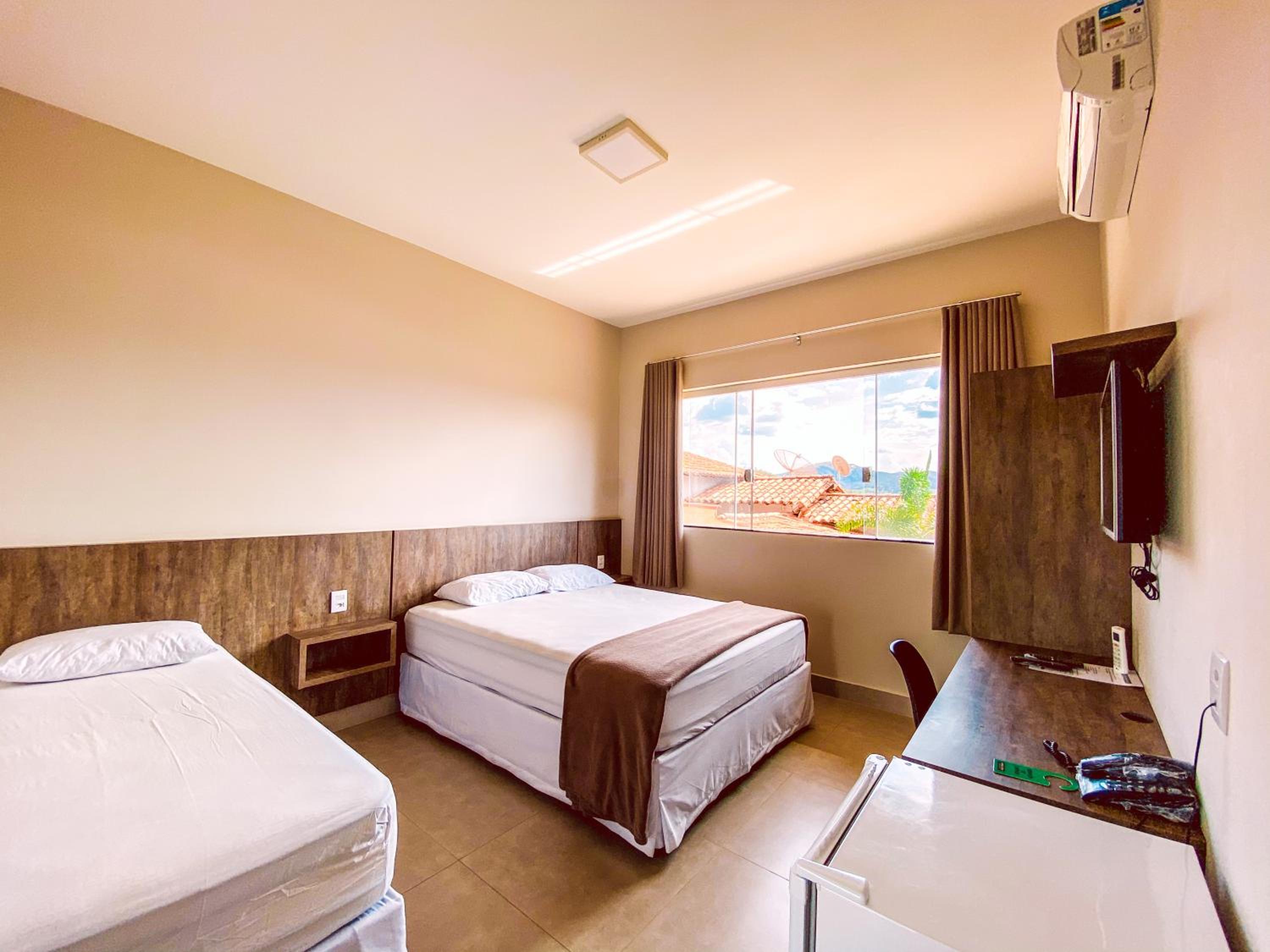 Deluxe Suite - Photo 5