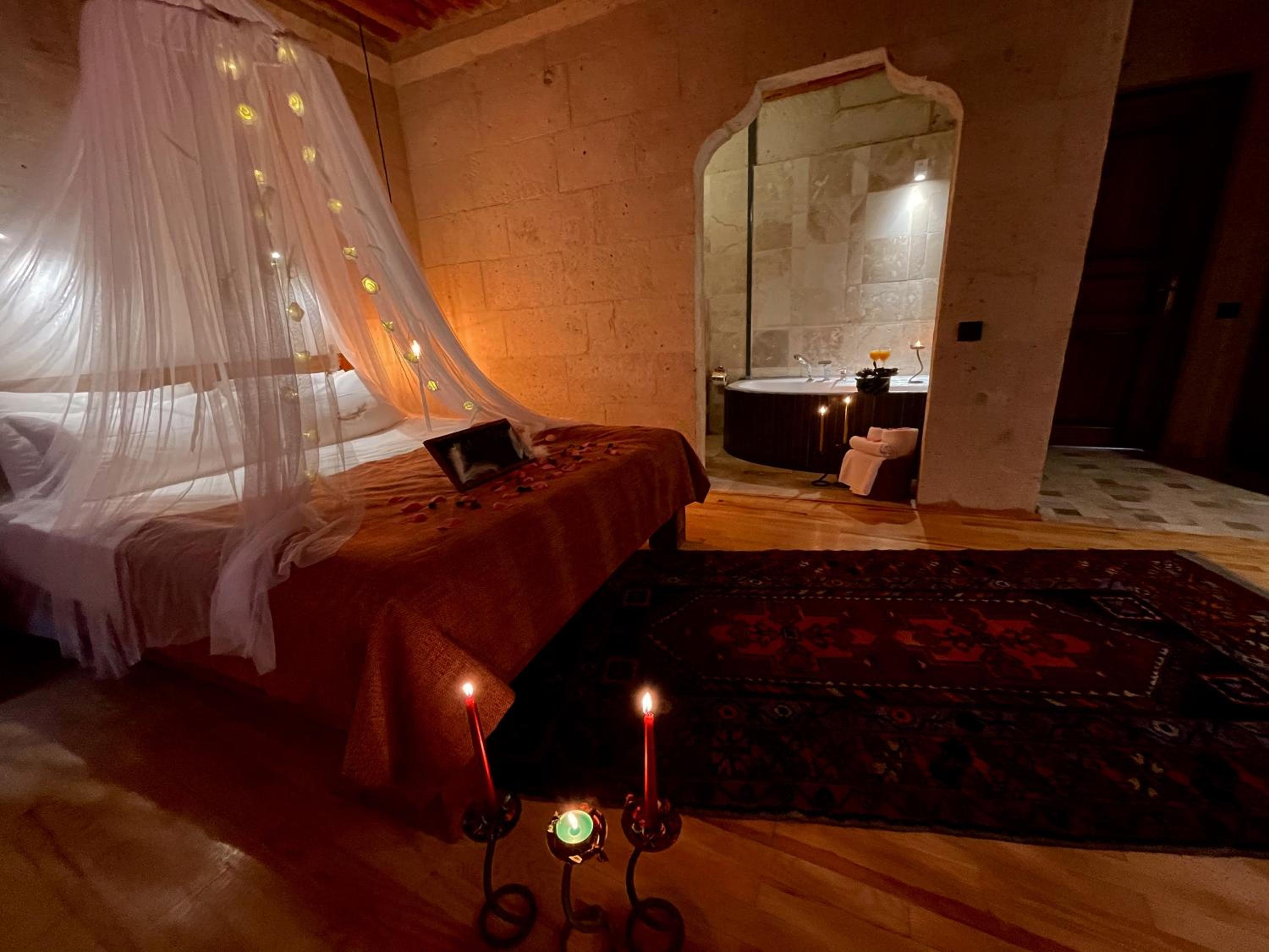 Junior Suite - Photo 1