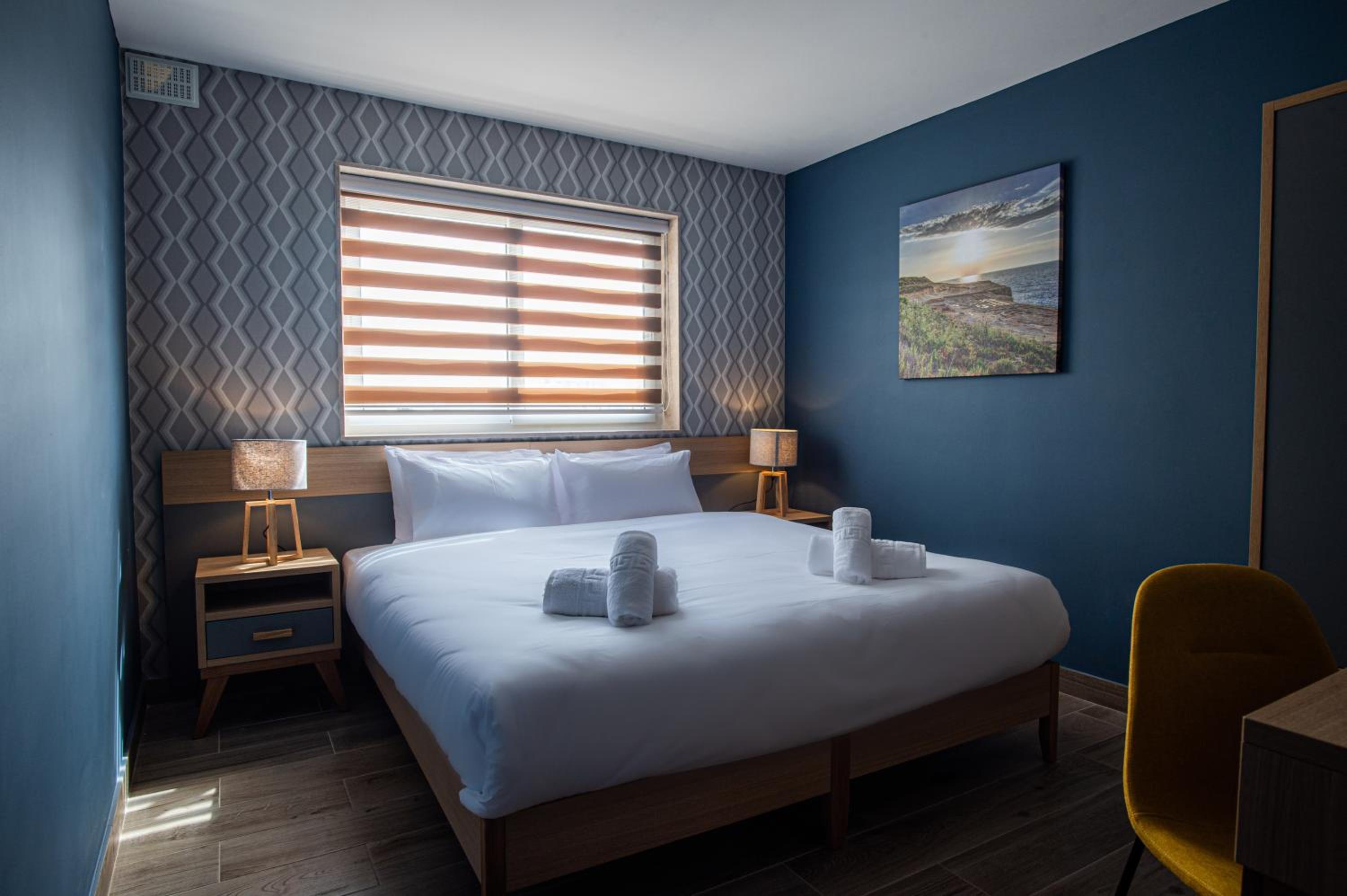 Standard  Double Room - Annex - Photo 9