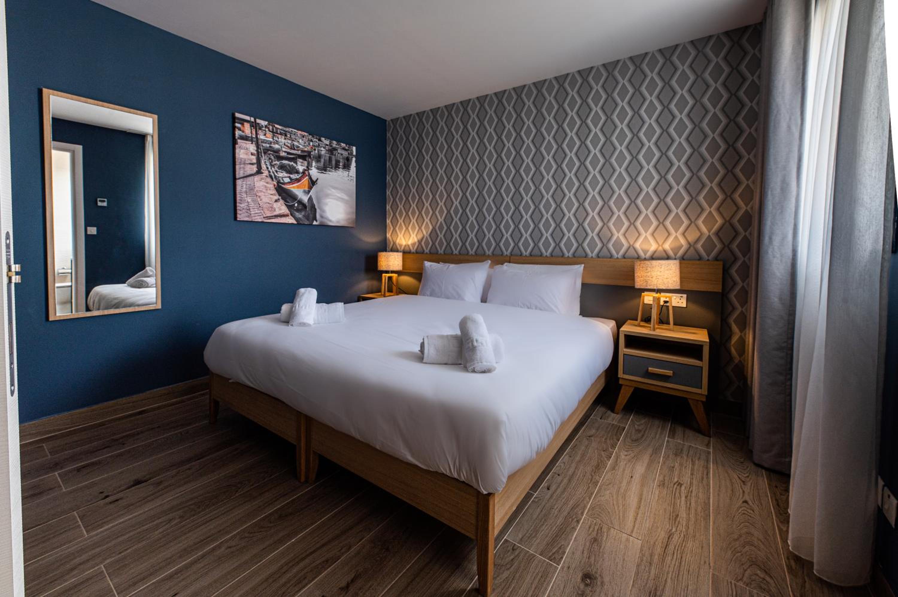 Standard  Double Room - Annex - Photo 10