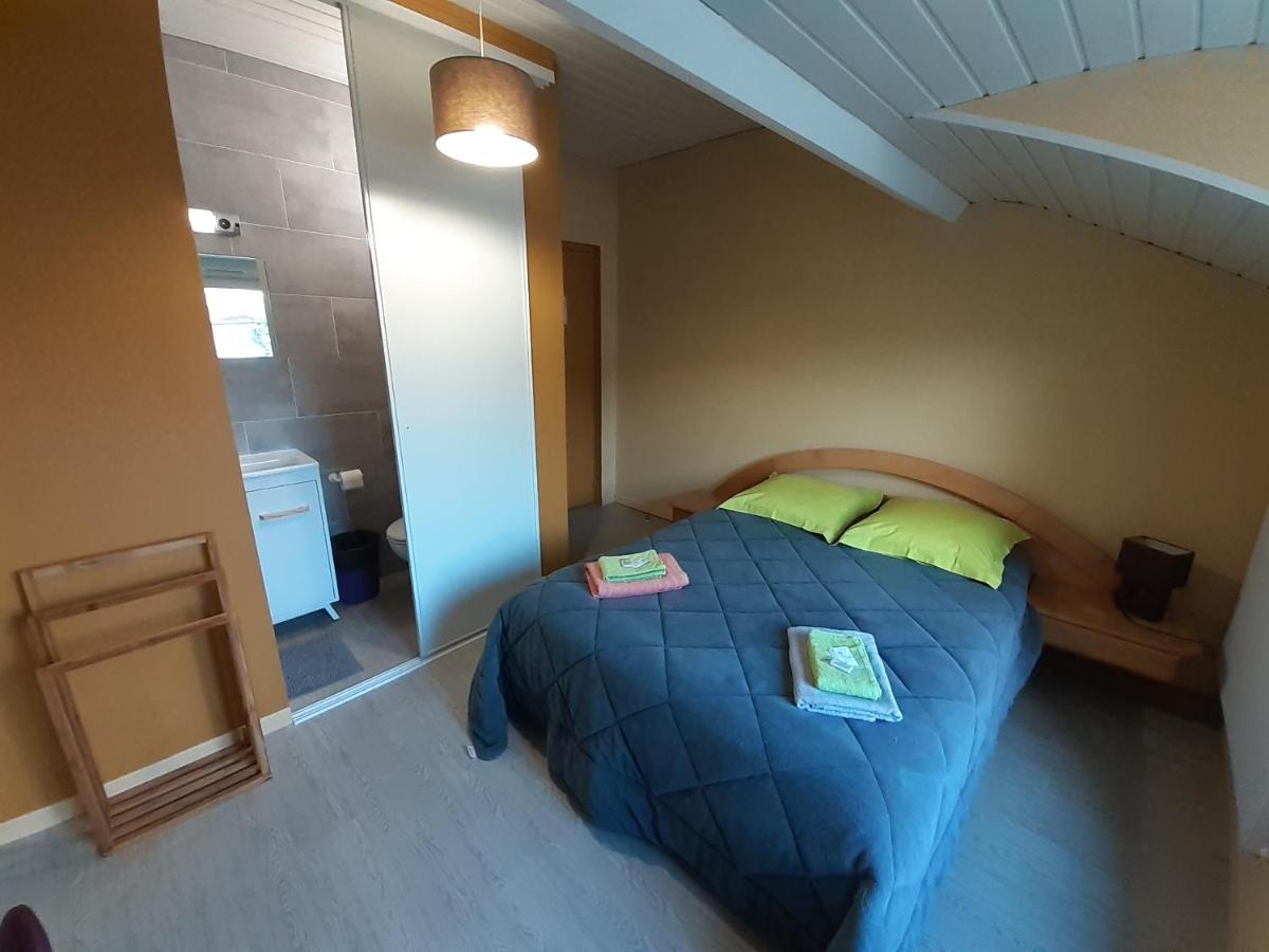 Double Room with Private Bathroom photo 2