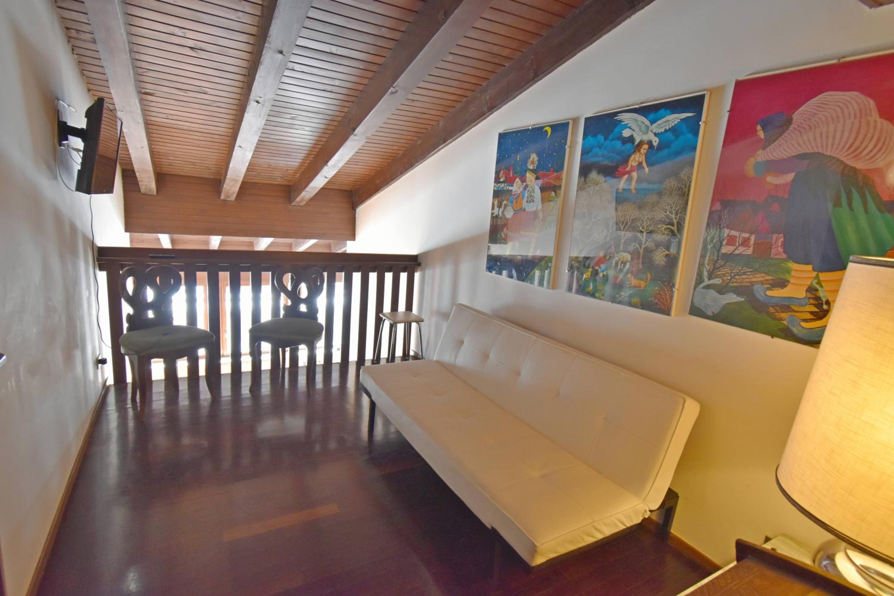 Duplex Apartment photo 3