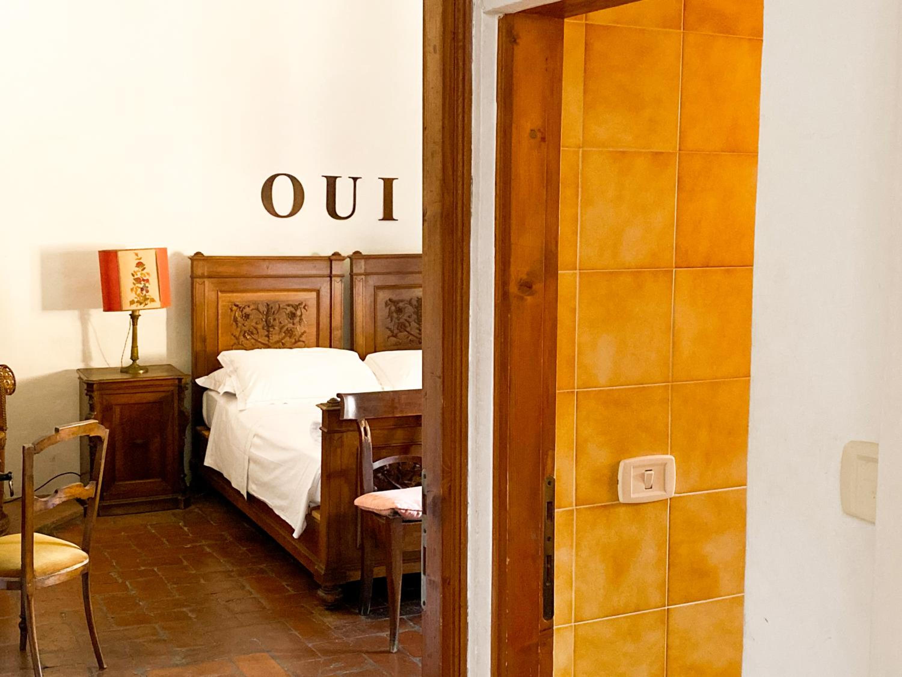 Two-Bedroom Apartment with Terrace - 7 Via dei Pepi 