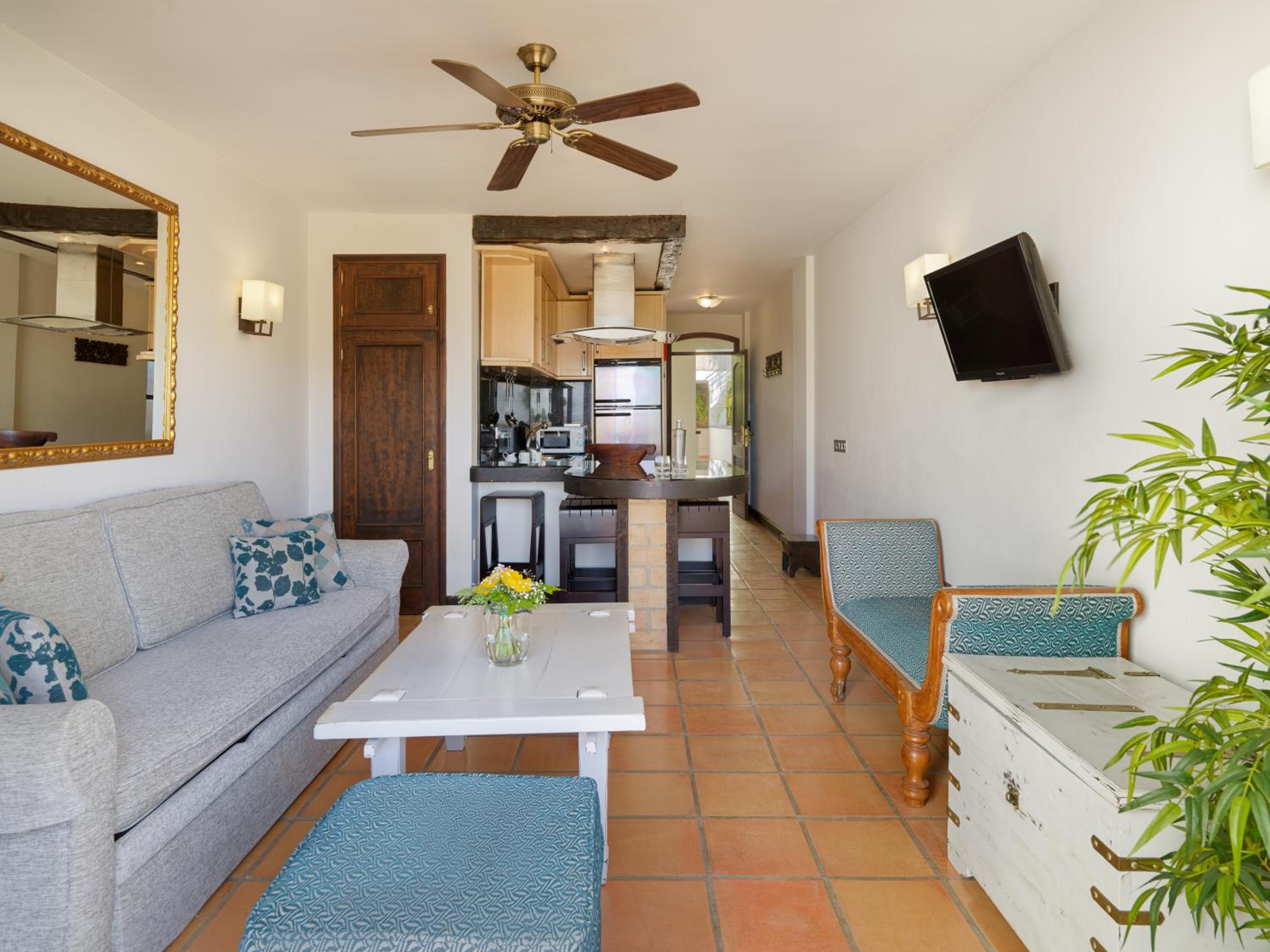 Two-Bedroom Apartment Suite - Photo 6