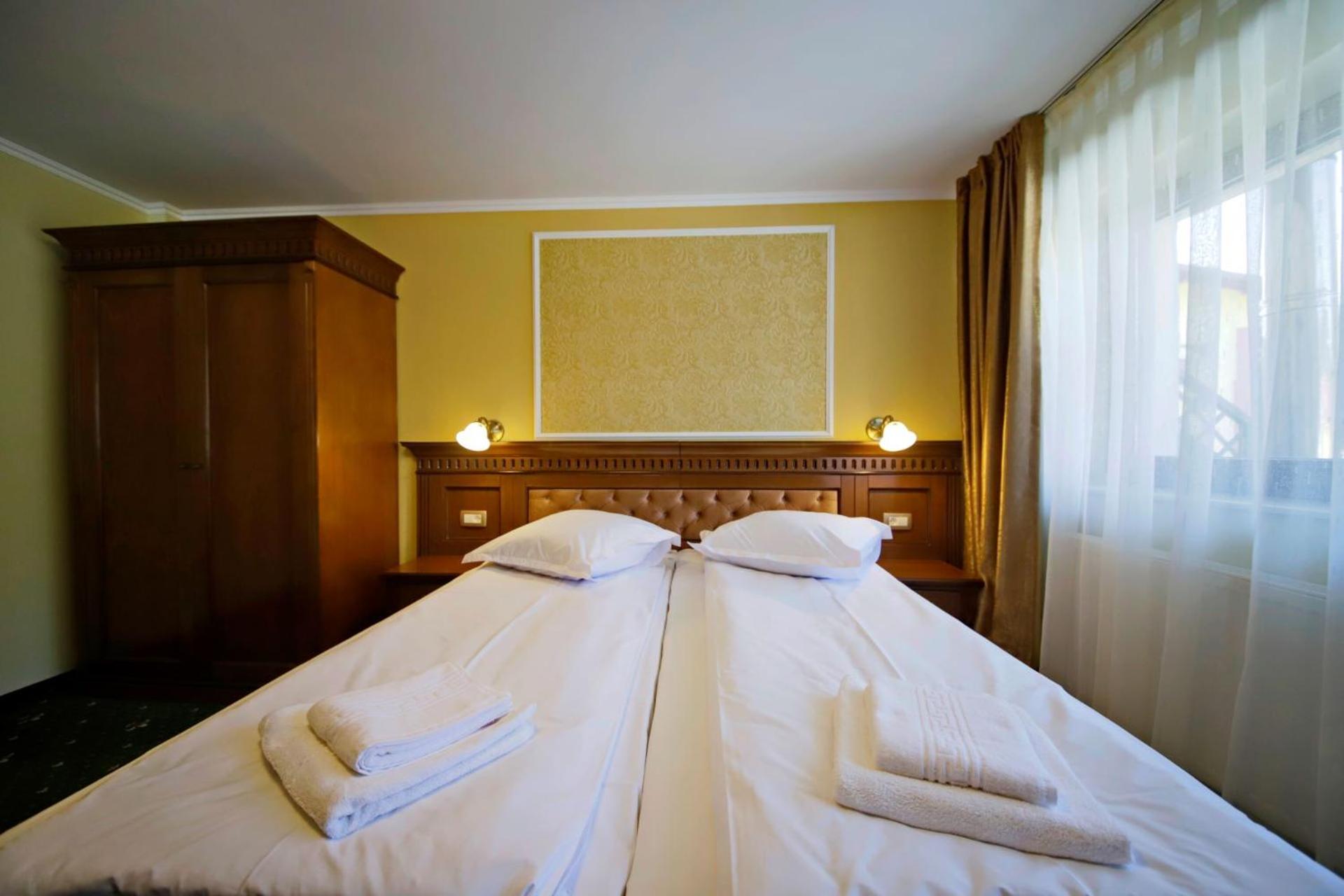 Two-Bedroom Suite photo 2