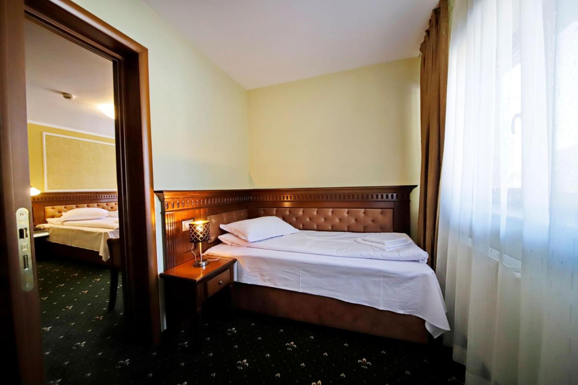 Two-Bedroom Suite photo 3