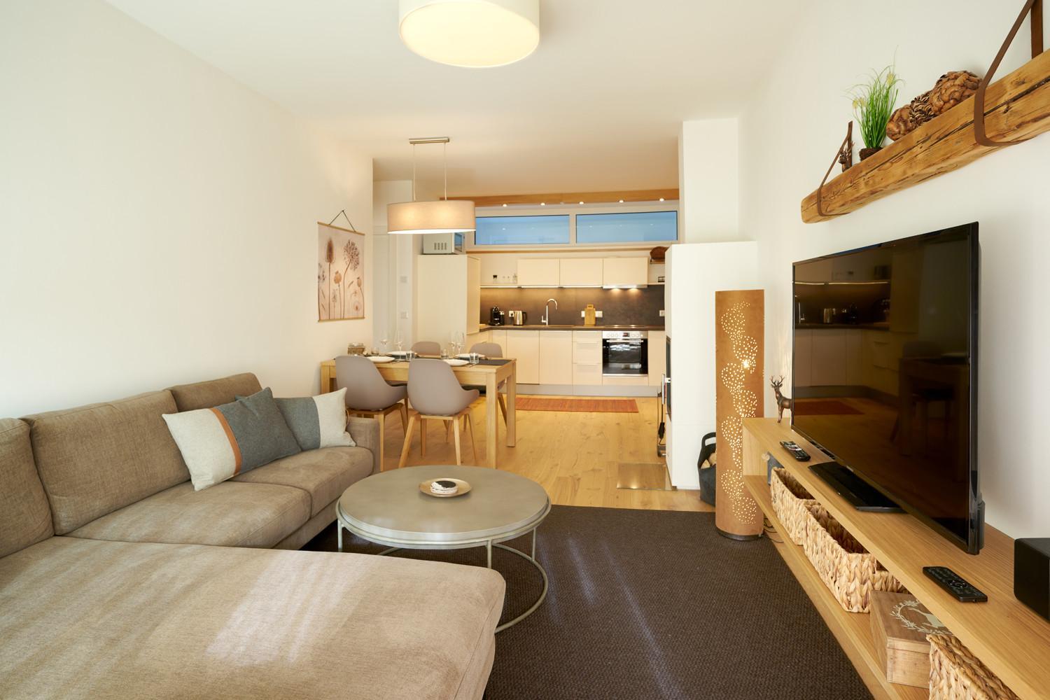Apartment with Mountain View photo 1