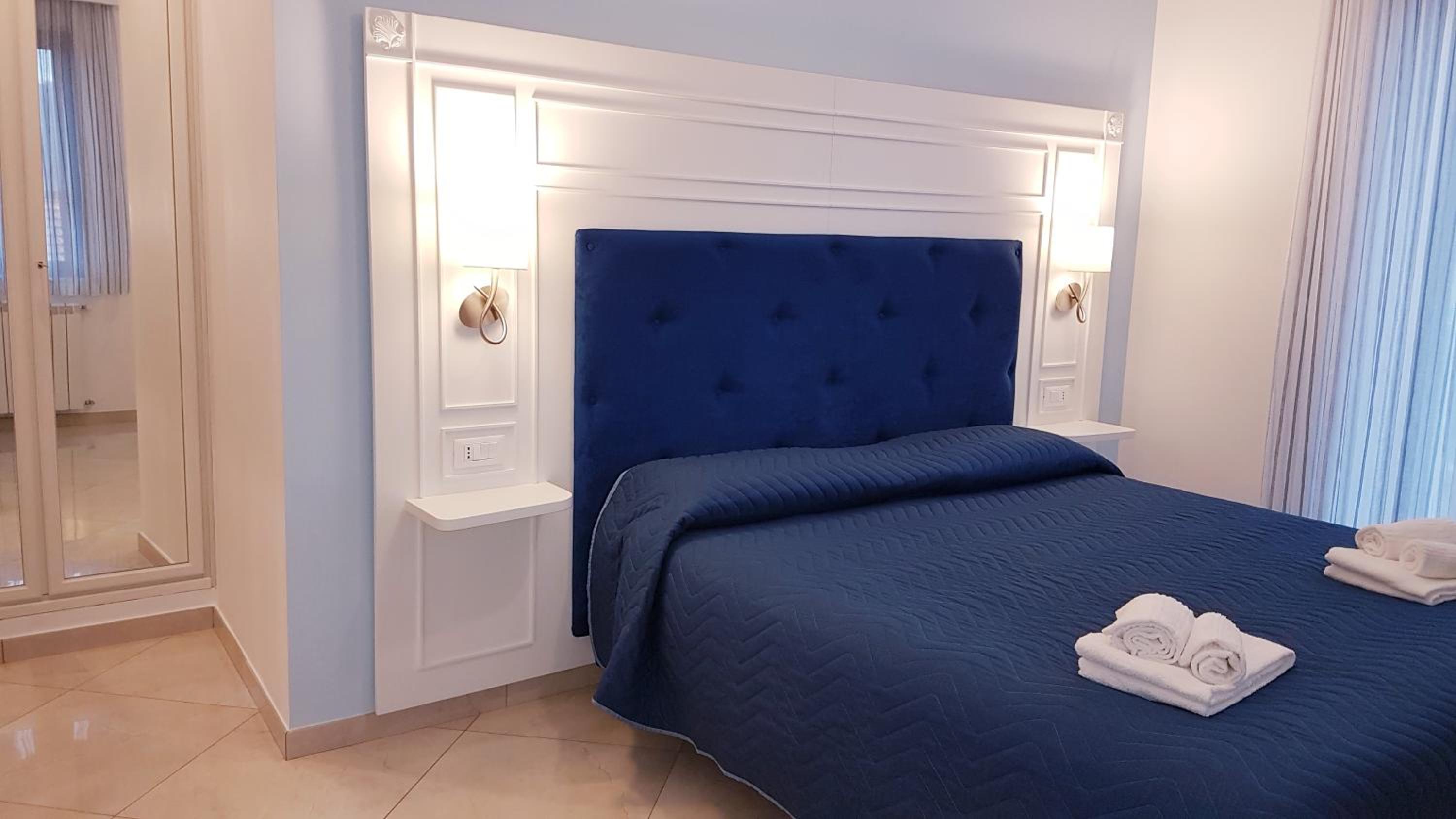 Deluxe Double or Twin Room with Balcony