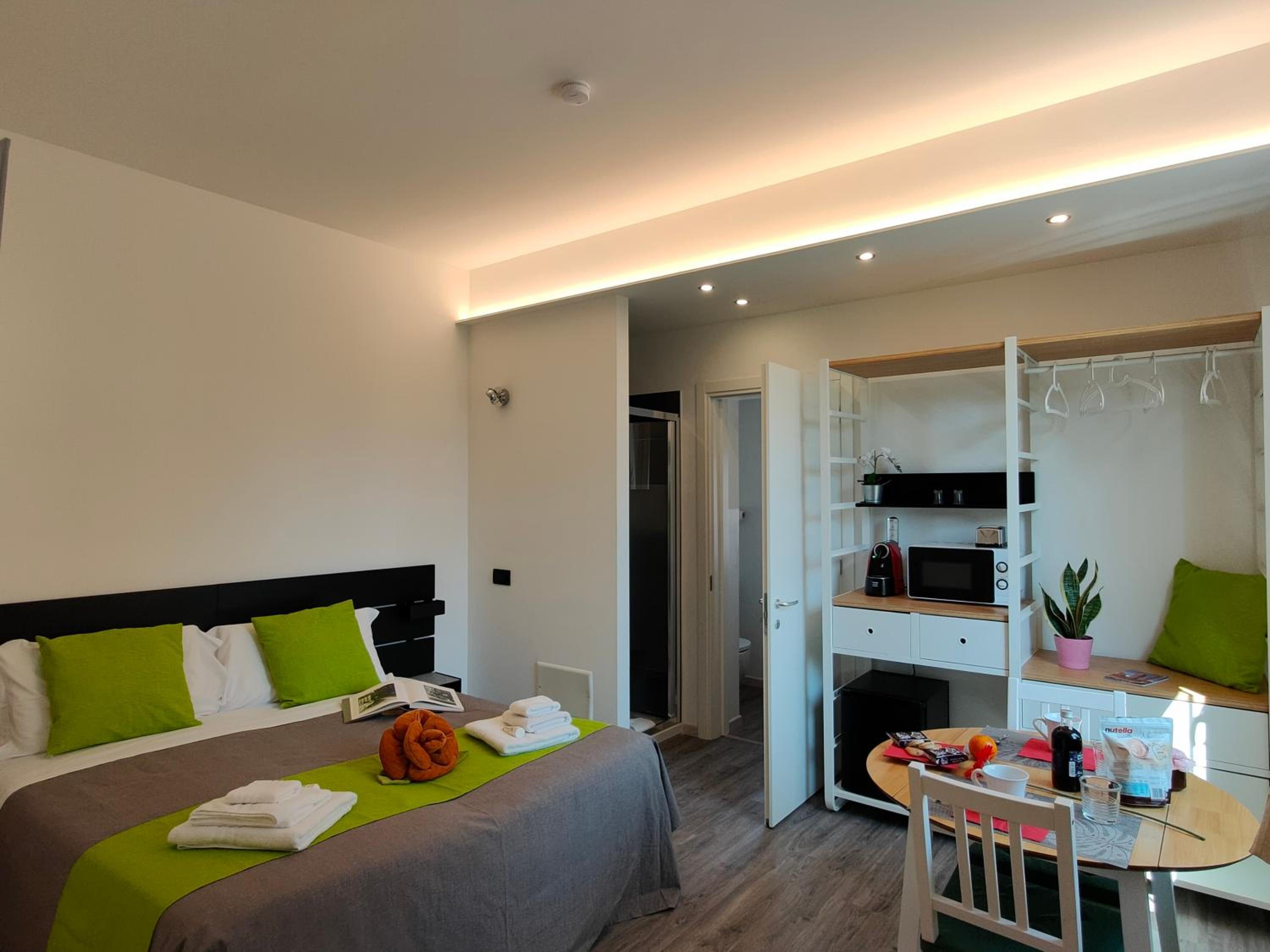 Double or Twin Room with Private Bathroom