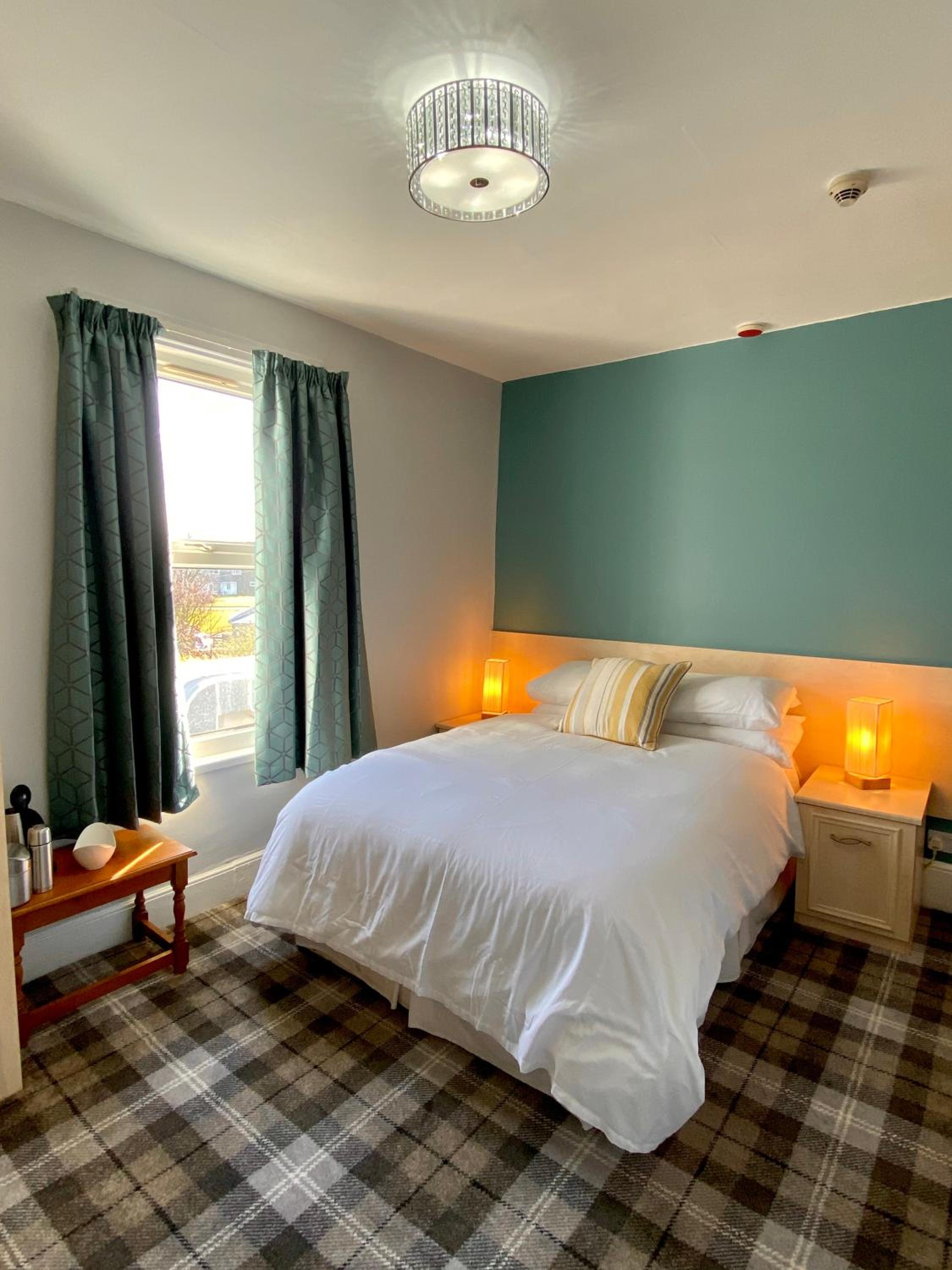 Deluxe Double Room with Shower