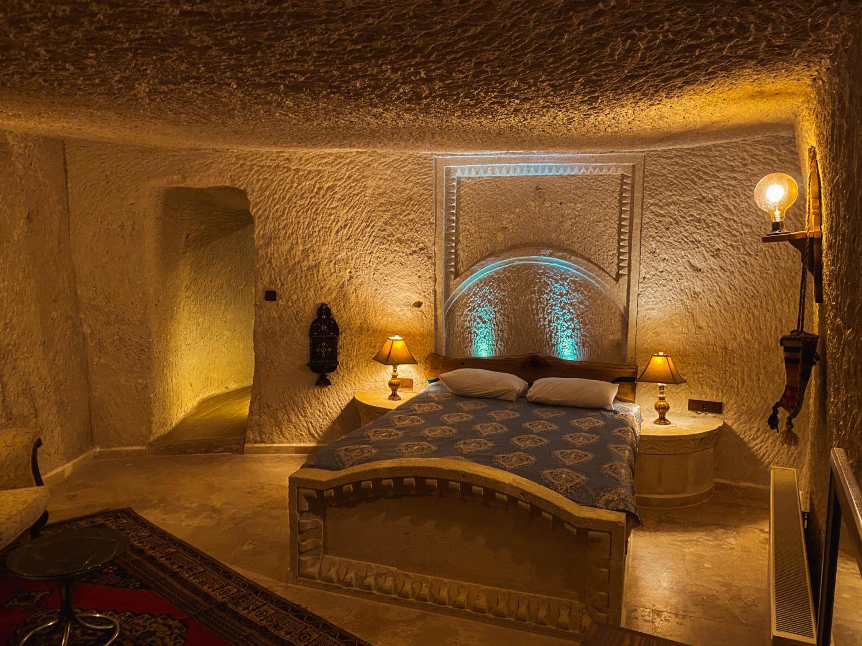 Suite with Spa Bath - Photo 5