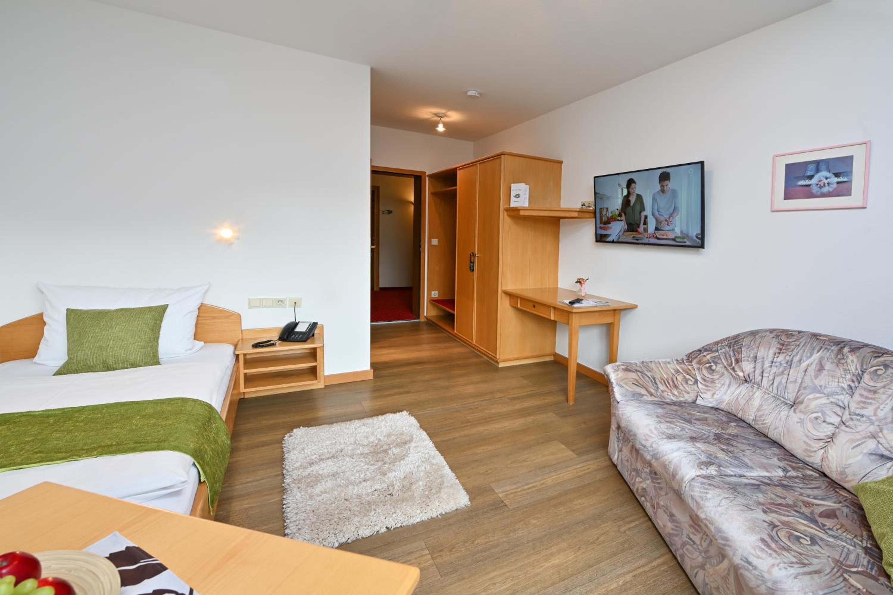 Single Room with Balcony photo 1