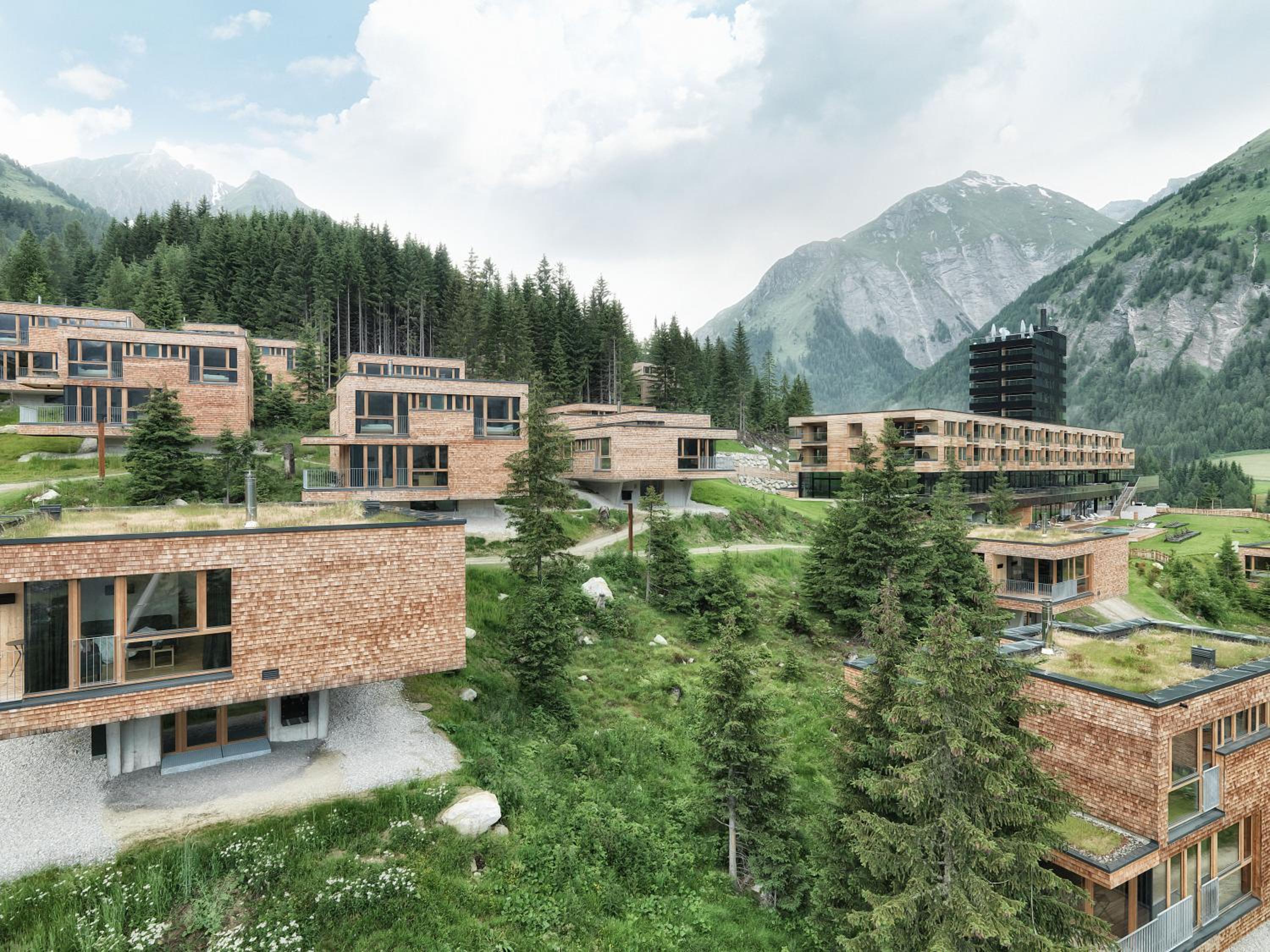 Superior Chalet photo 2
